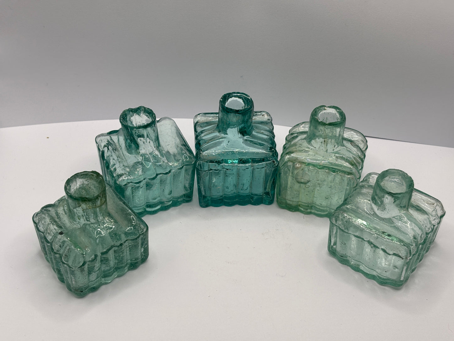 5 old aqua glass ribbed inkwells, ink bottles, penny inks