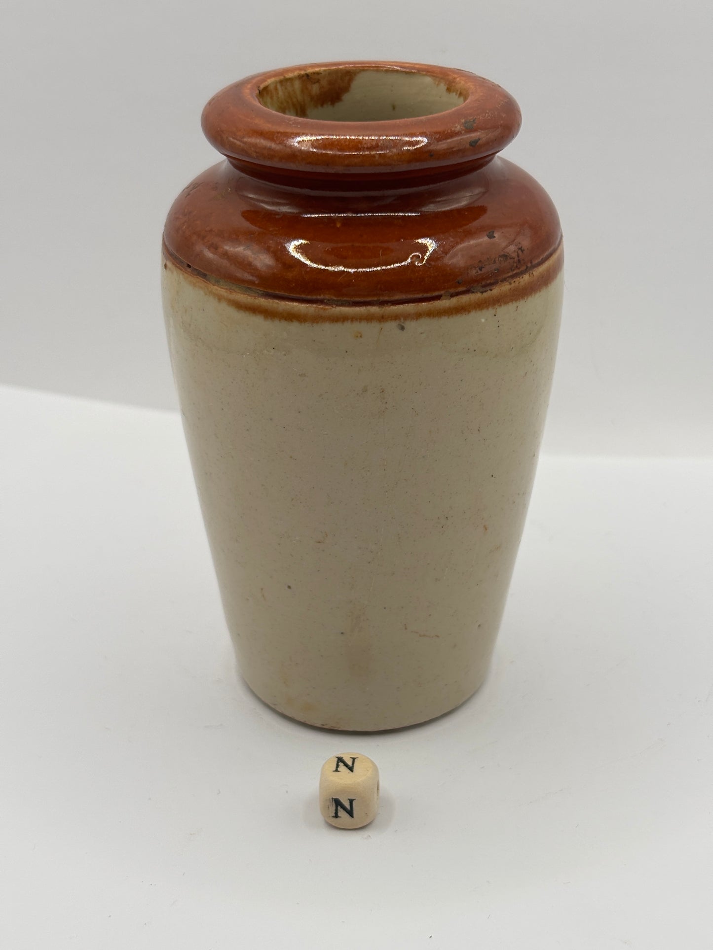 Old advertising cream pot, Huntly creamery. Milk maid. Pure rich cream. Damaged (N)