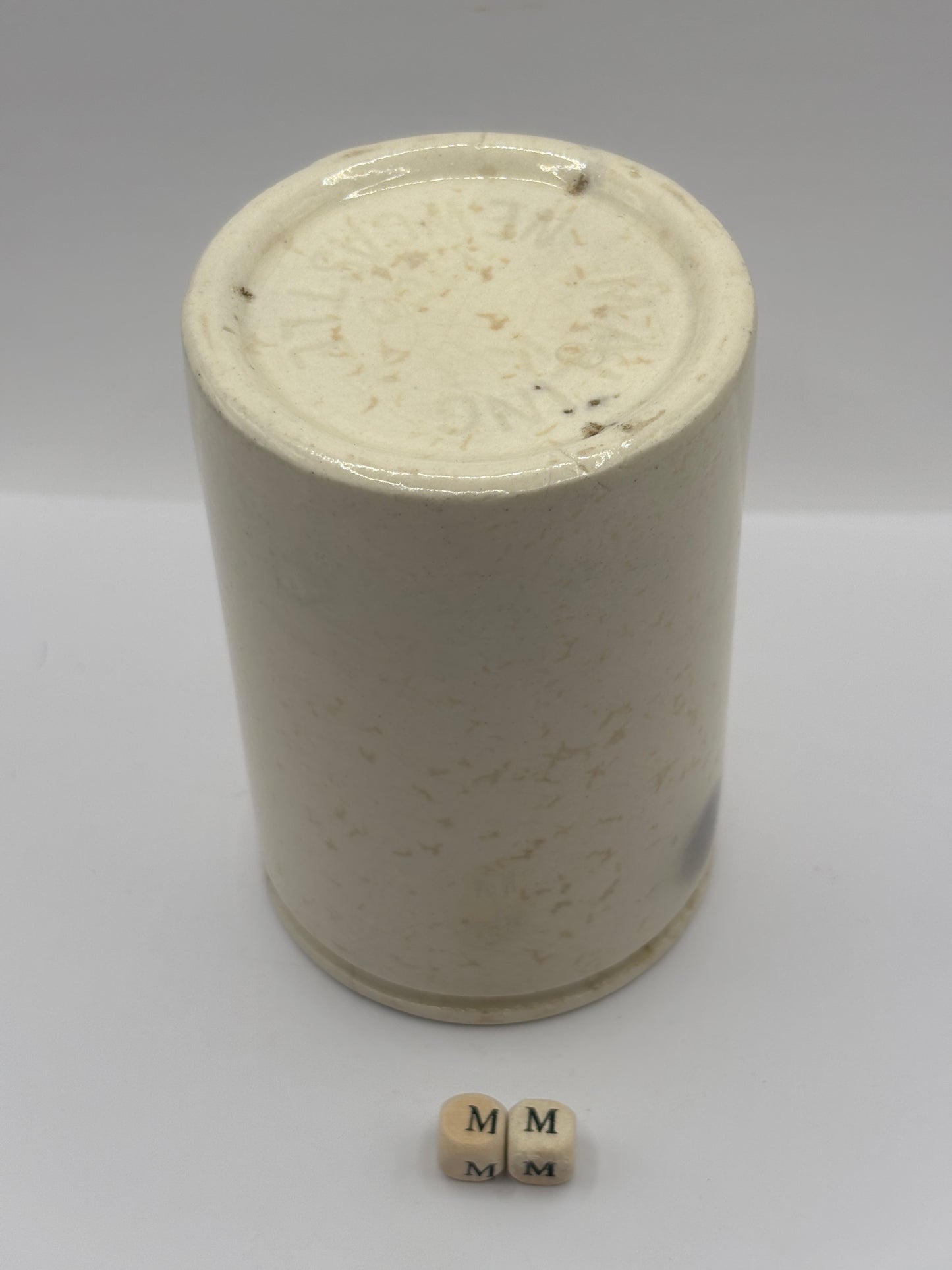 Old 1lb ribbed stoneware jam pot (mm)