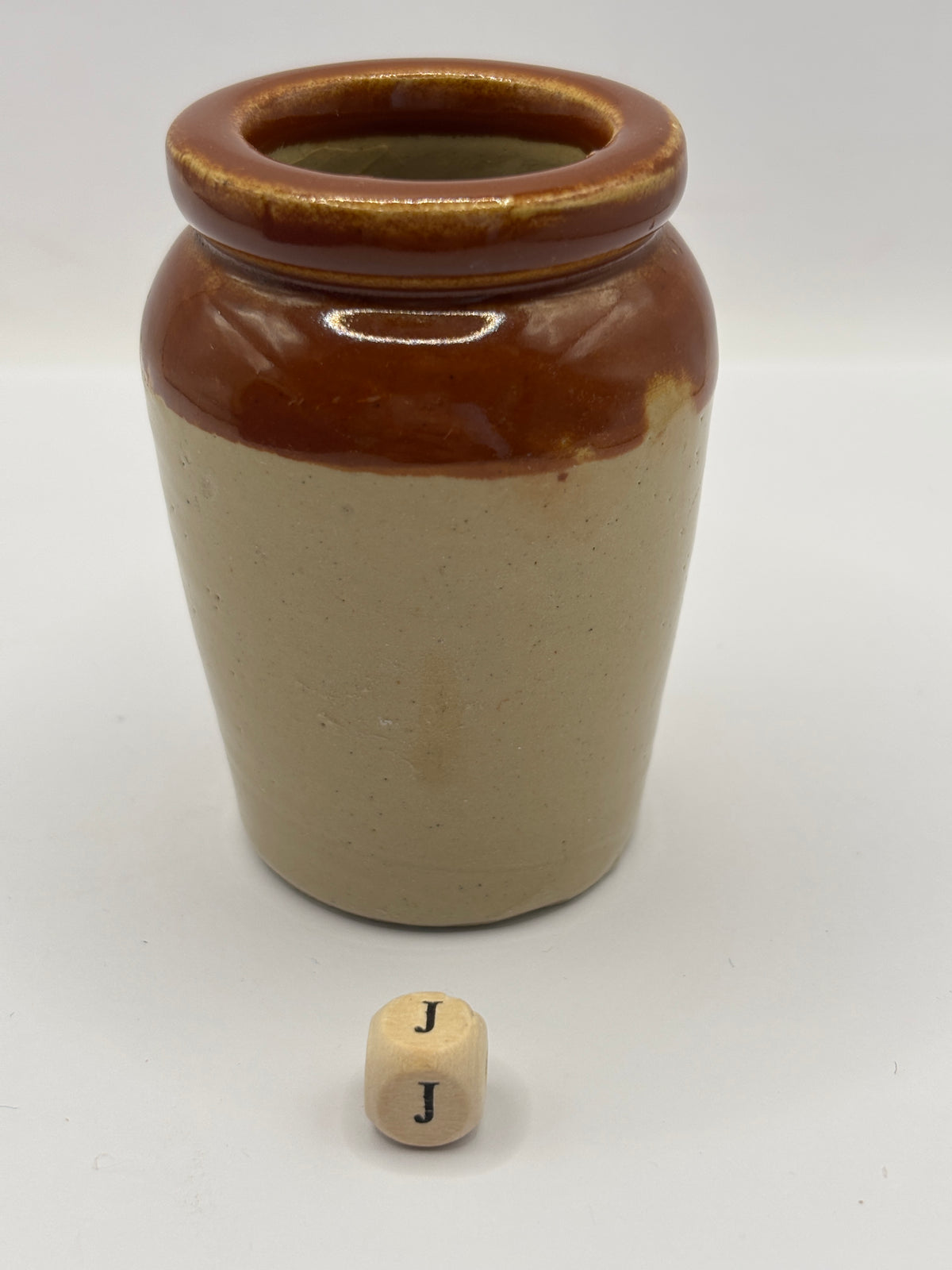 Old advertising cream pot, Hailwoods rich cream (J)