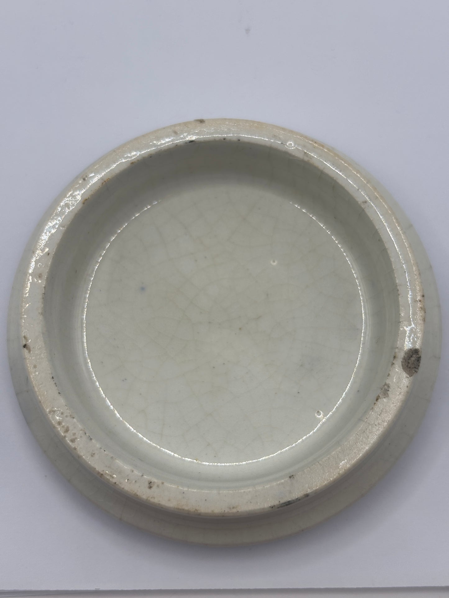 Old advertising lid, Gosnells cherry tooth paste