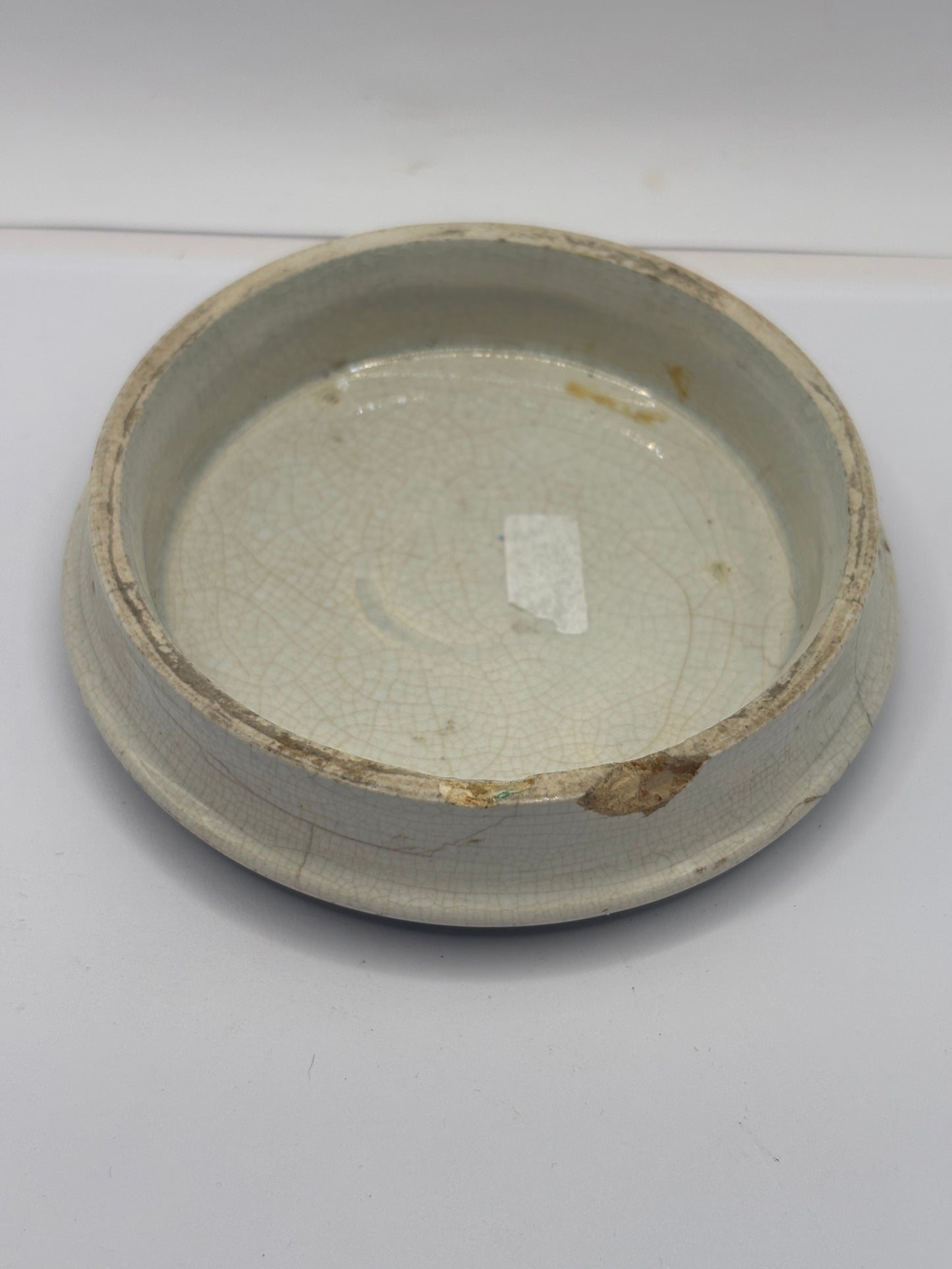 Old Prattware lid, The room in which Shakespeare was born