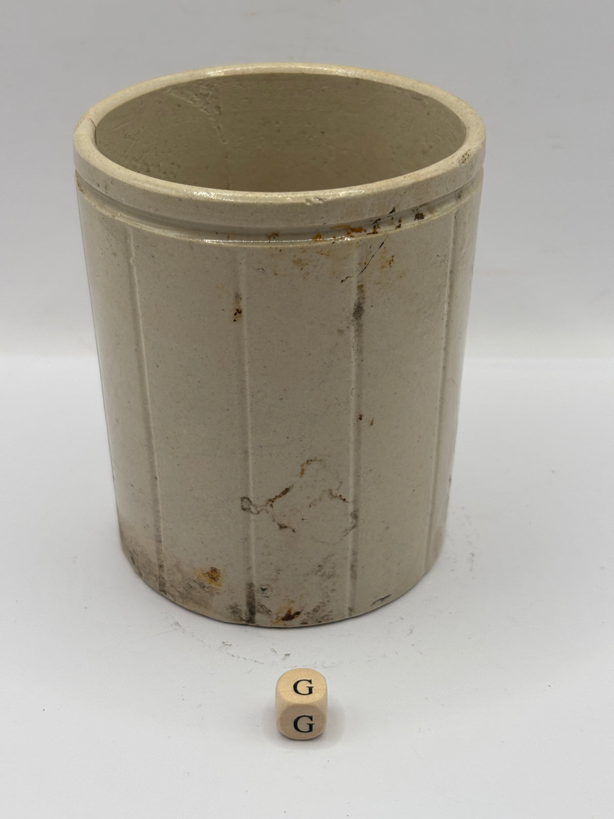 Old 1lb ribbed stoneware jam pot (G)