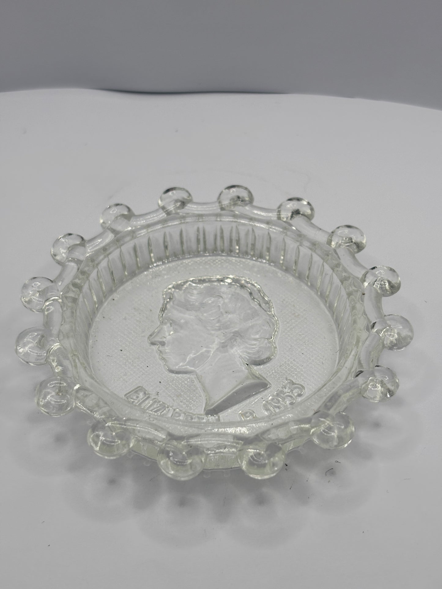 Vintage glass royalty dish/ash tray, Elizabeth