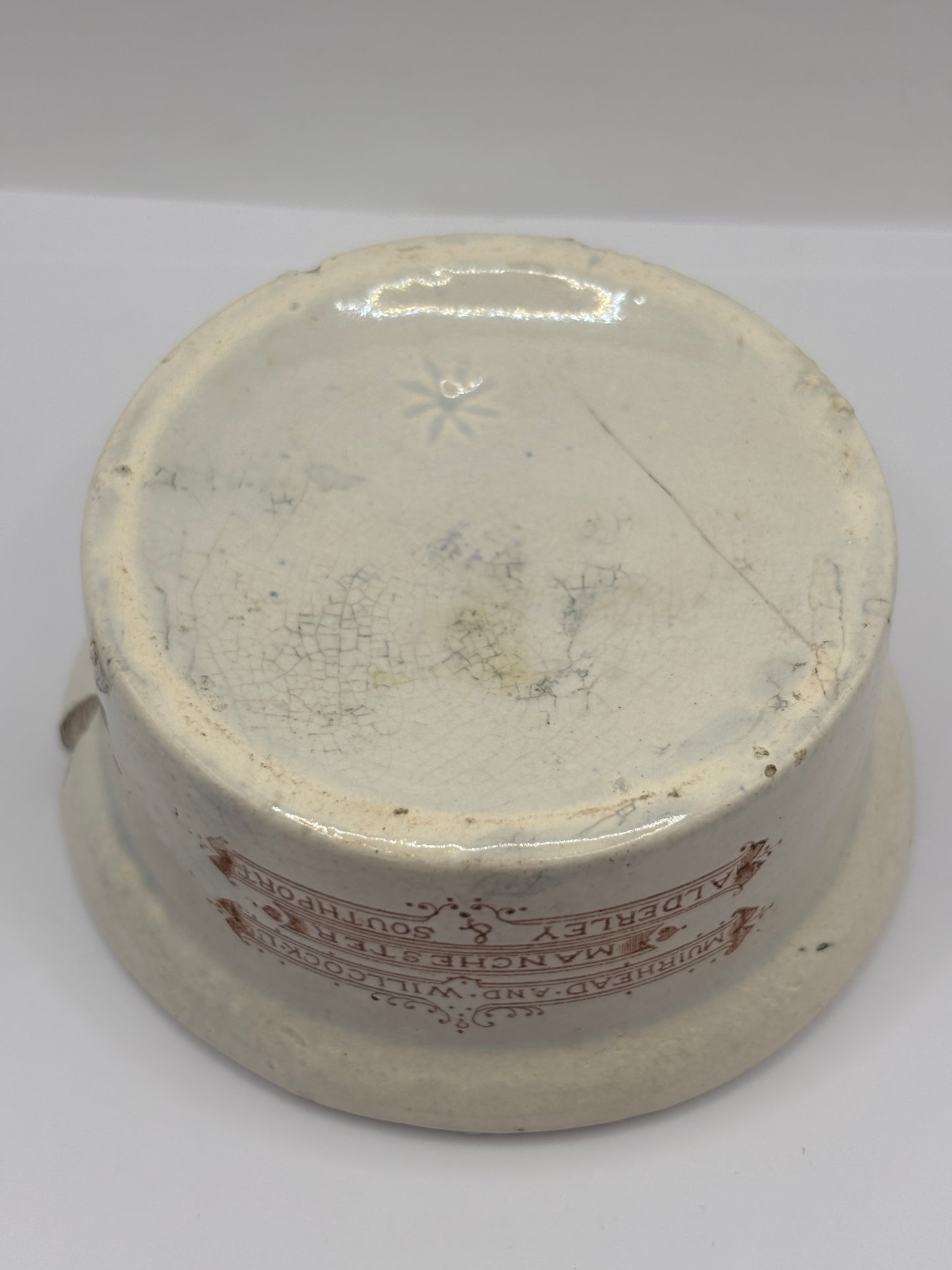 Old advertising meat paste pot, Murhead & willcock (c) damaged