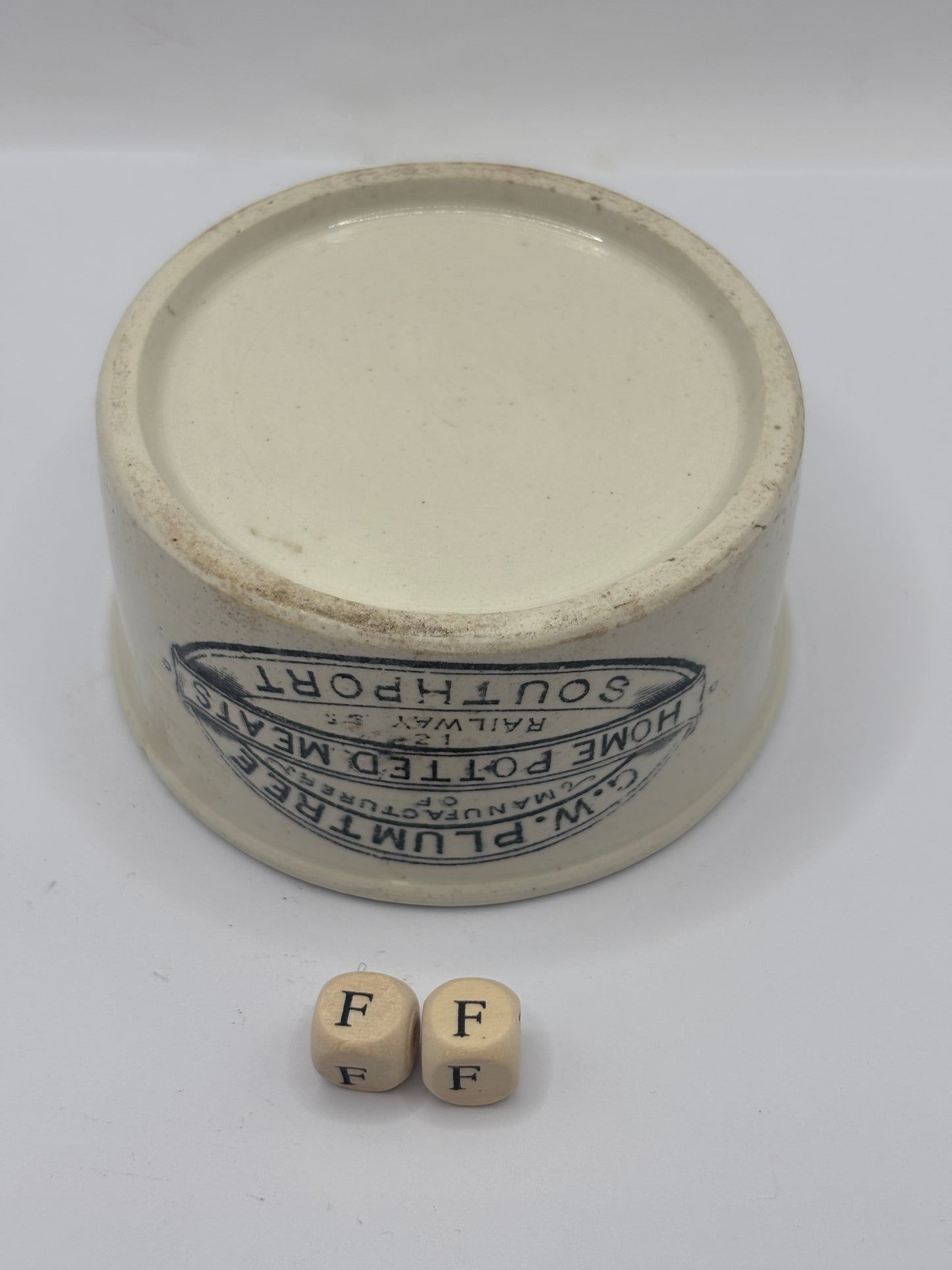 Old Plumtree advertising meat paste pot (FF) damaged