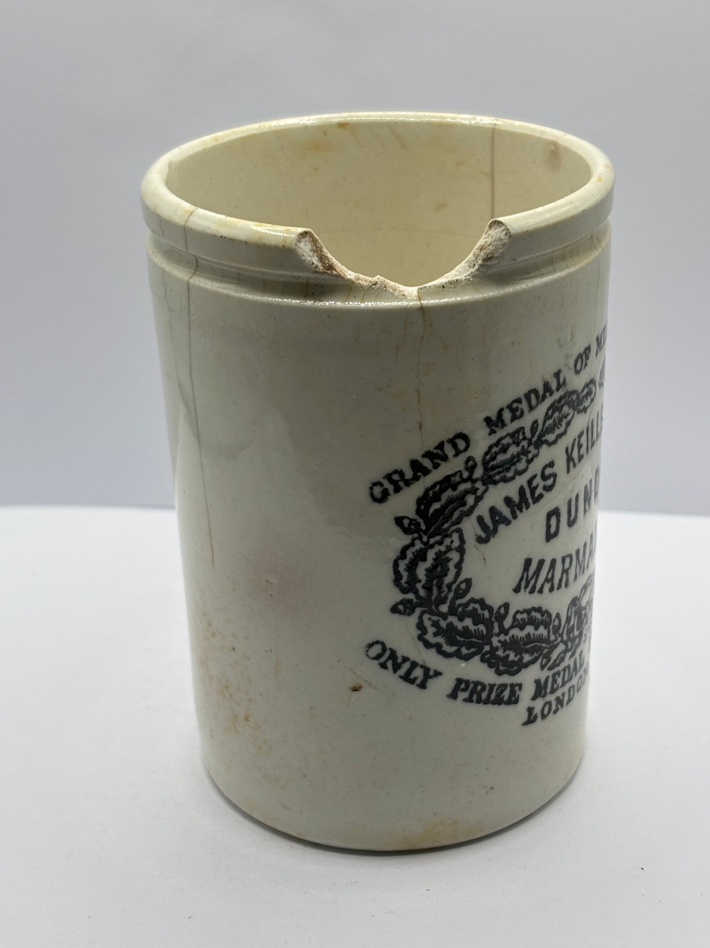 Old 1lb James Keiller Dundee marmalade jar. Damaged