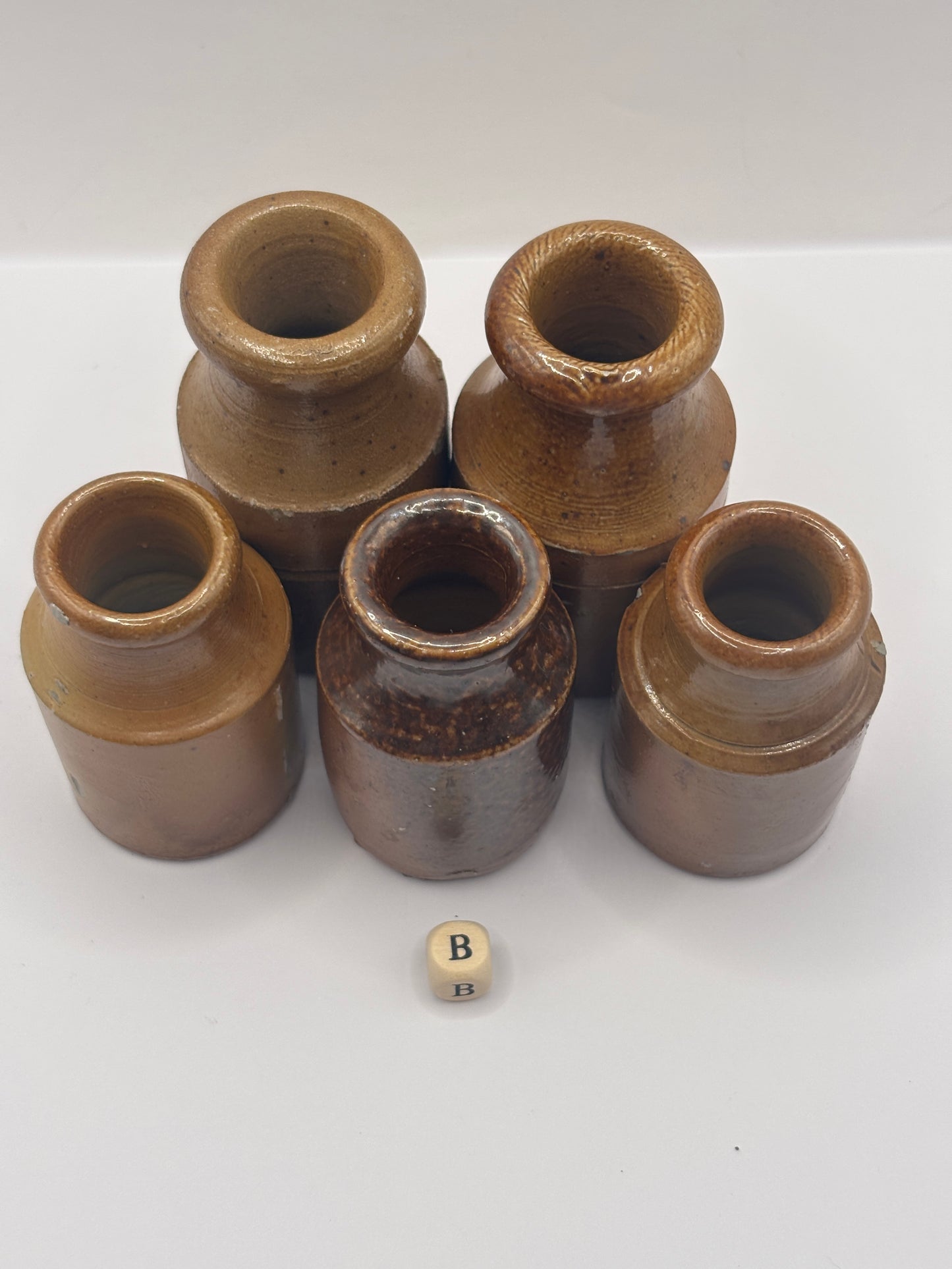 5 old brown stoneware jars & pots (B)