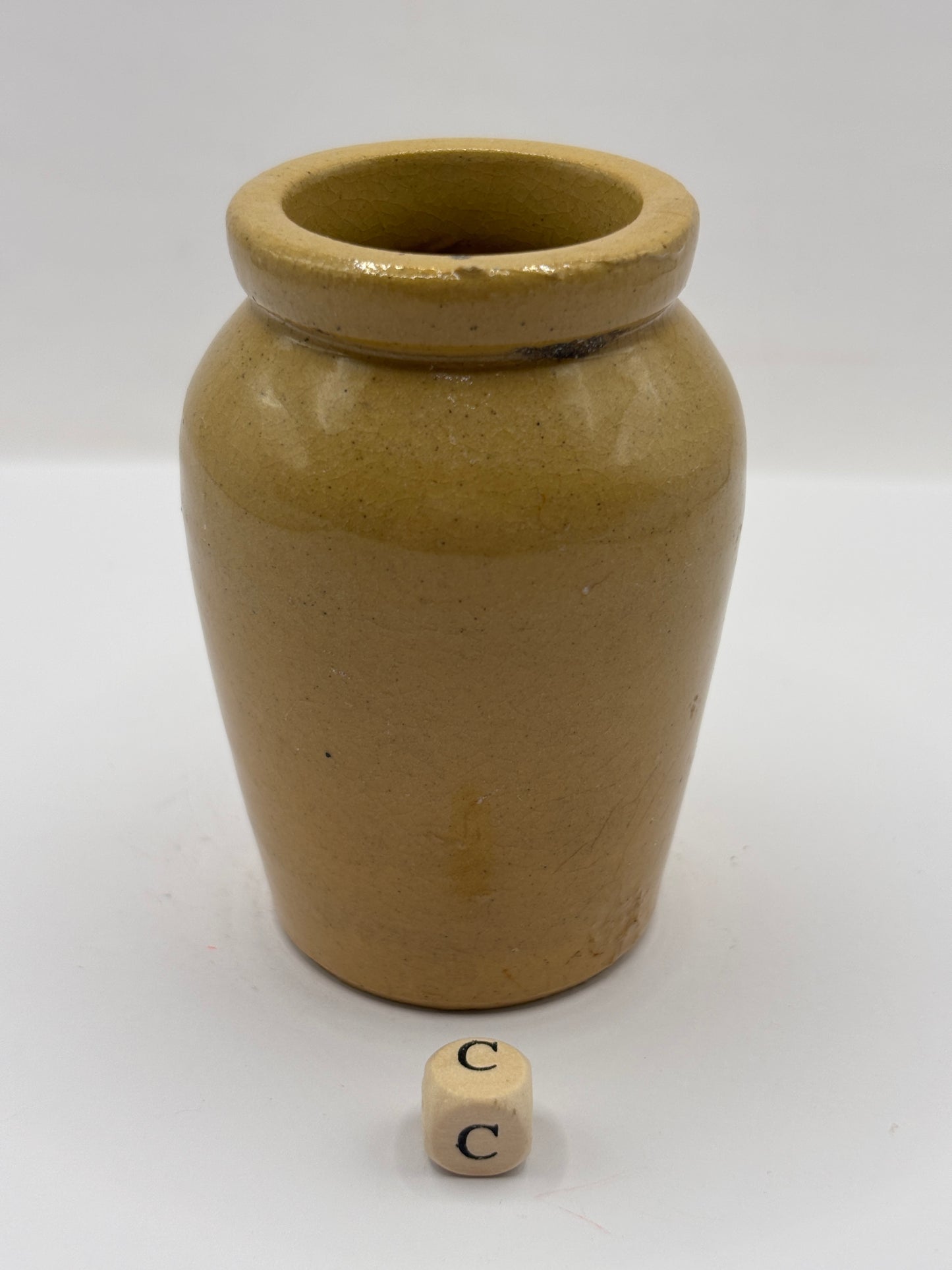 Old advertising cream pot, Manchester creamery Hailwoods (c)
