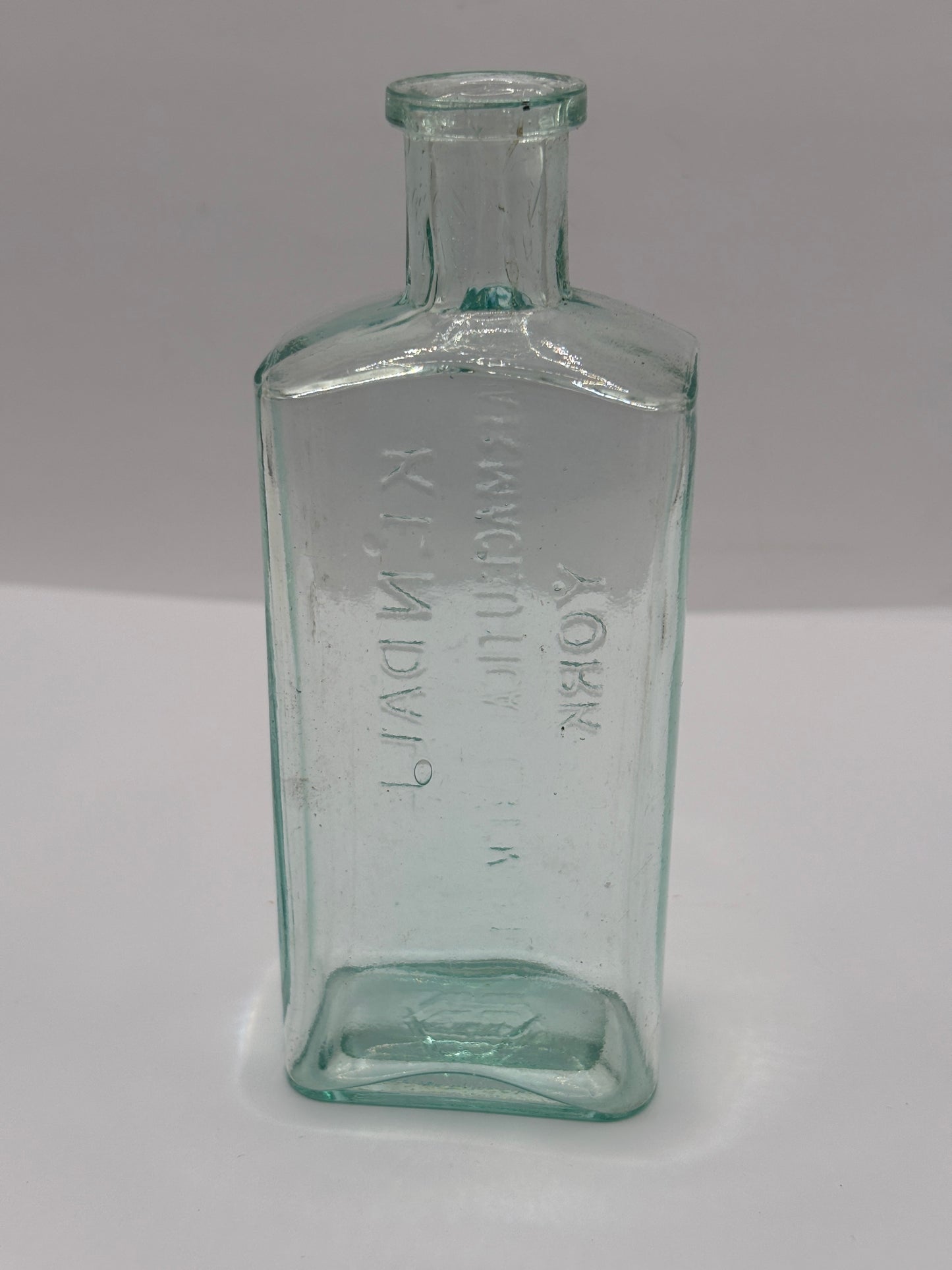 Old York advertising chemist bottle, Kendall pharmaceutical chemist York