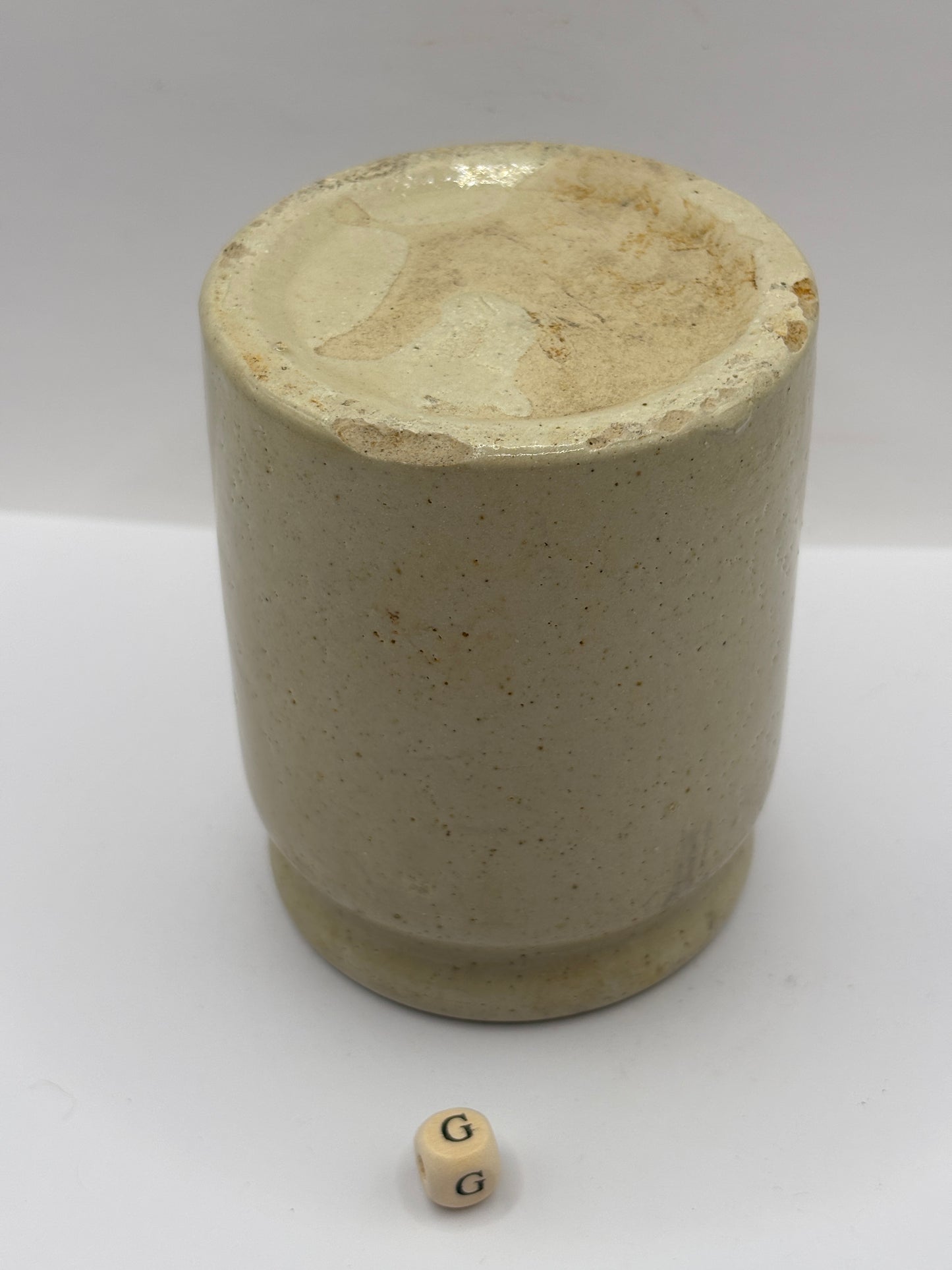 Old 1lb rolled top stoneware jam pot (G)