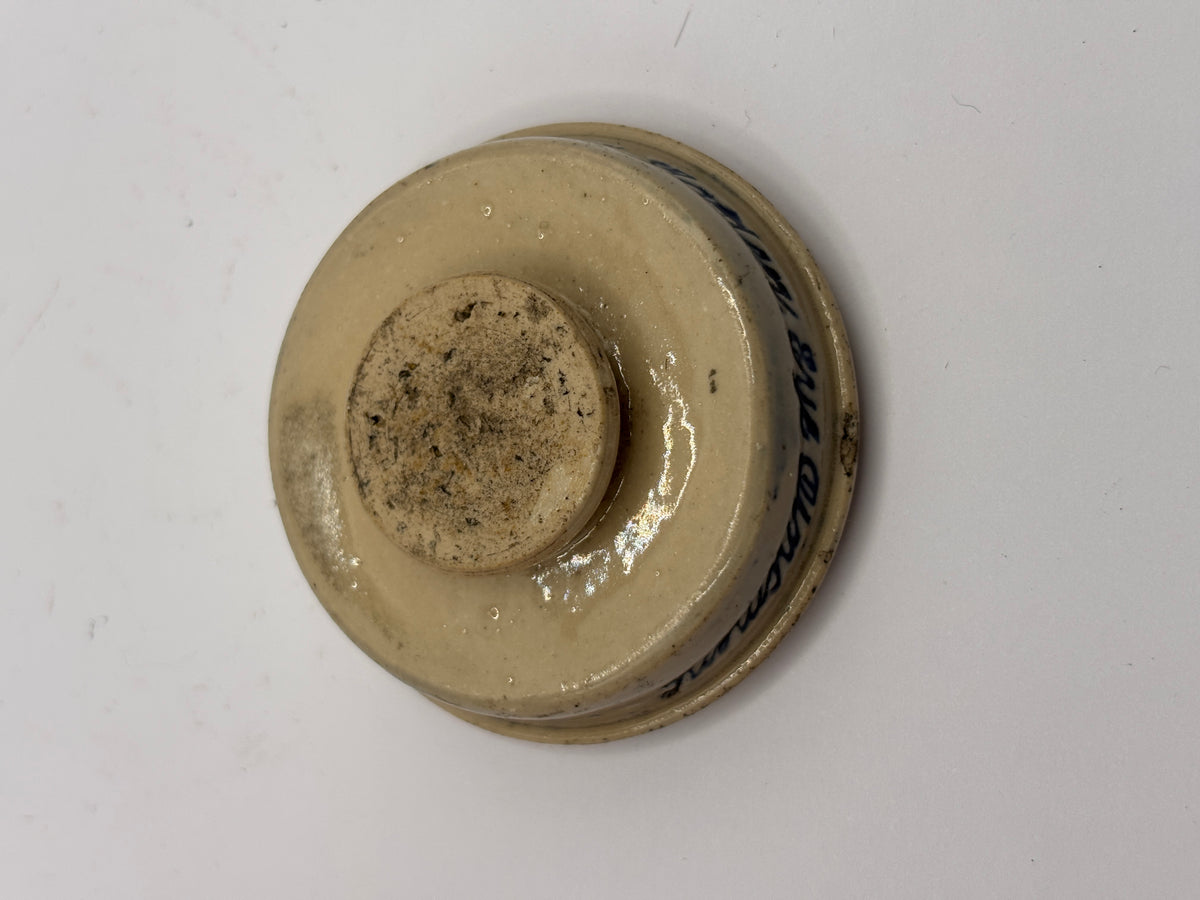 Old small singletons eye ointment