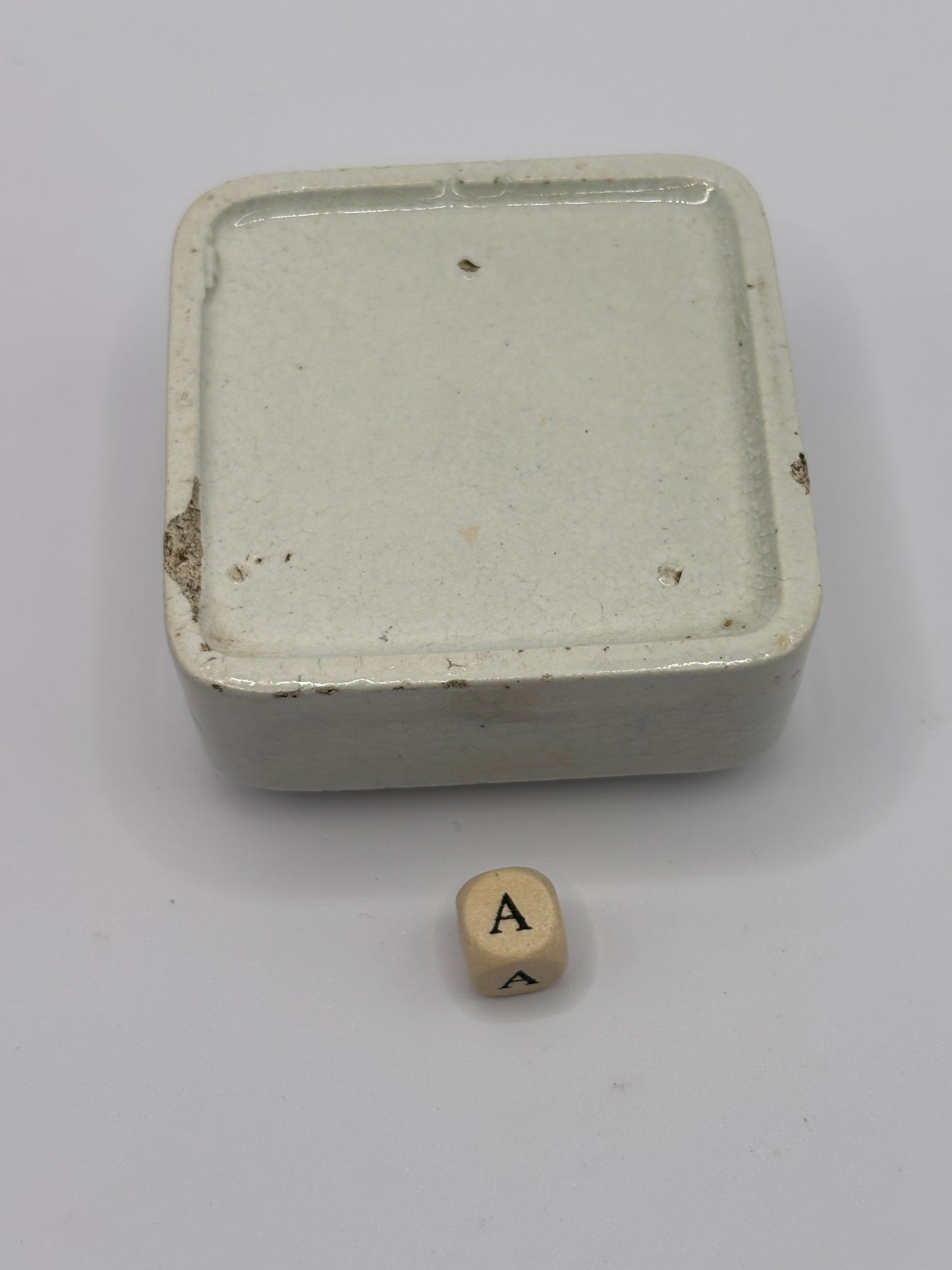 Old square pot lid base, stacker (A)