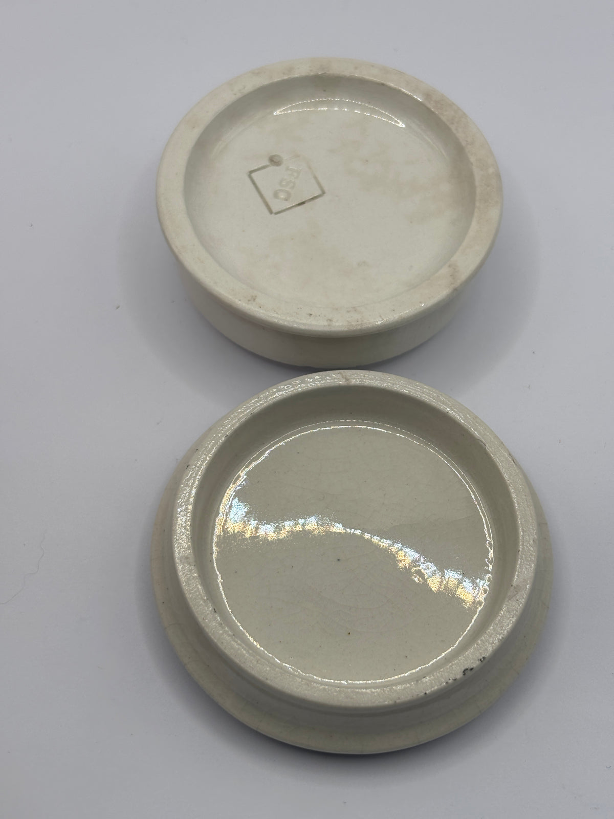 Old advertising lid and base, Boots cold cream