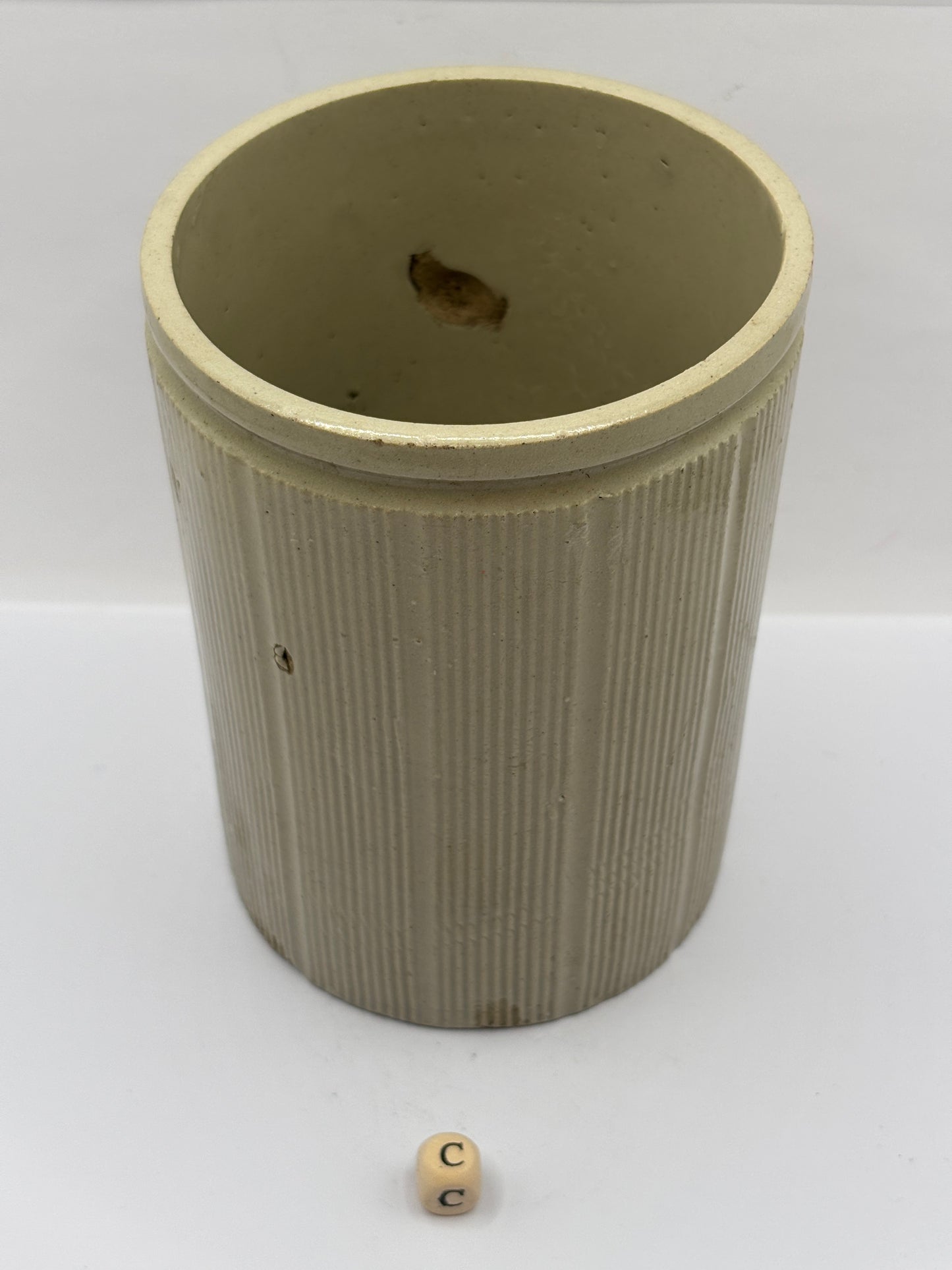 Old 2lb ribbed stoneware jam pot (c)