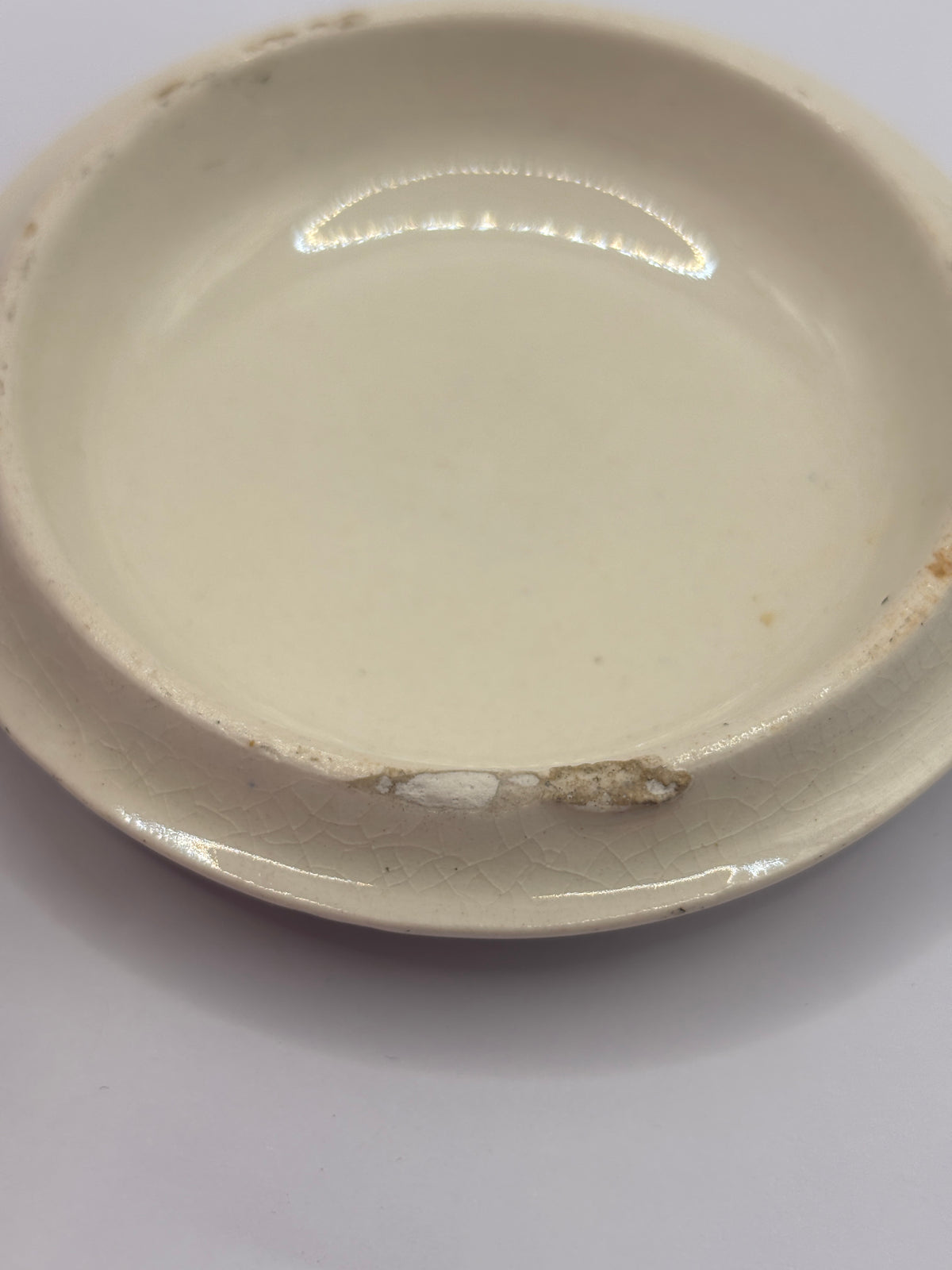 Old advertising lid, Vinolia shaving soap