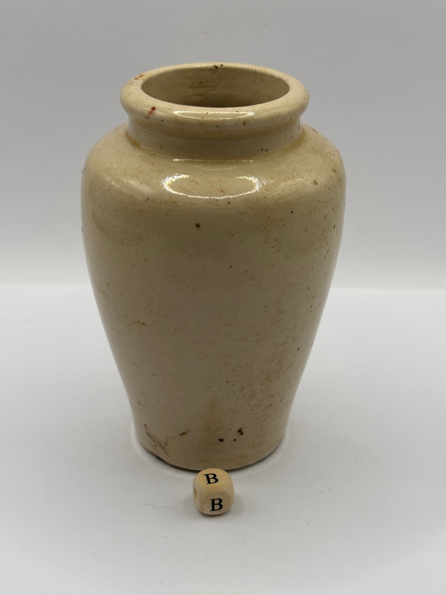 Old stoneware advertising cream pot, pure fresh cream Stranraer. Serpia print (B)