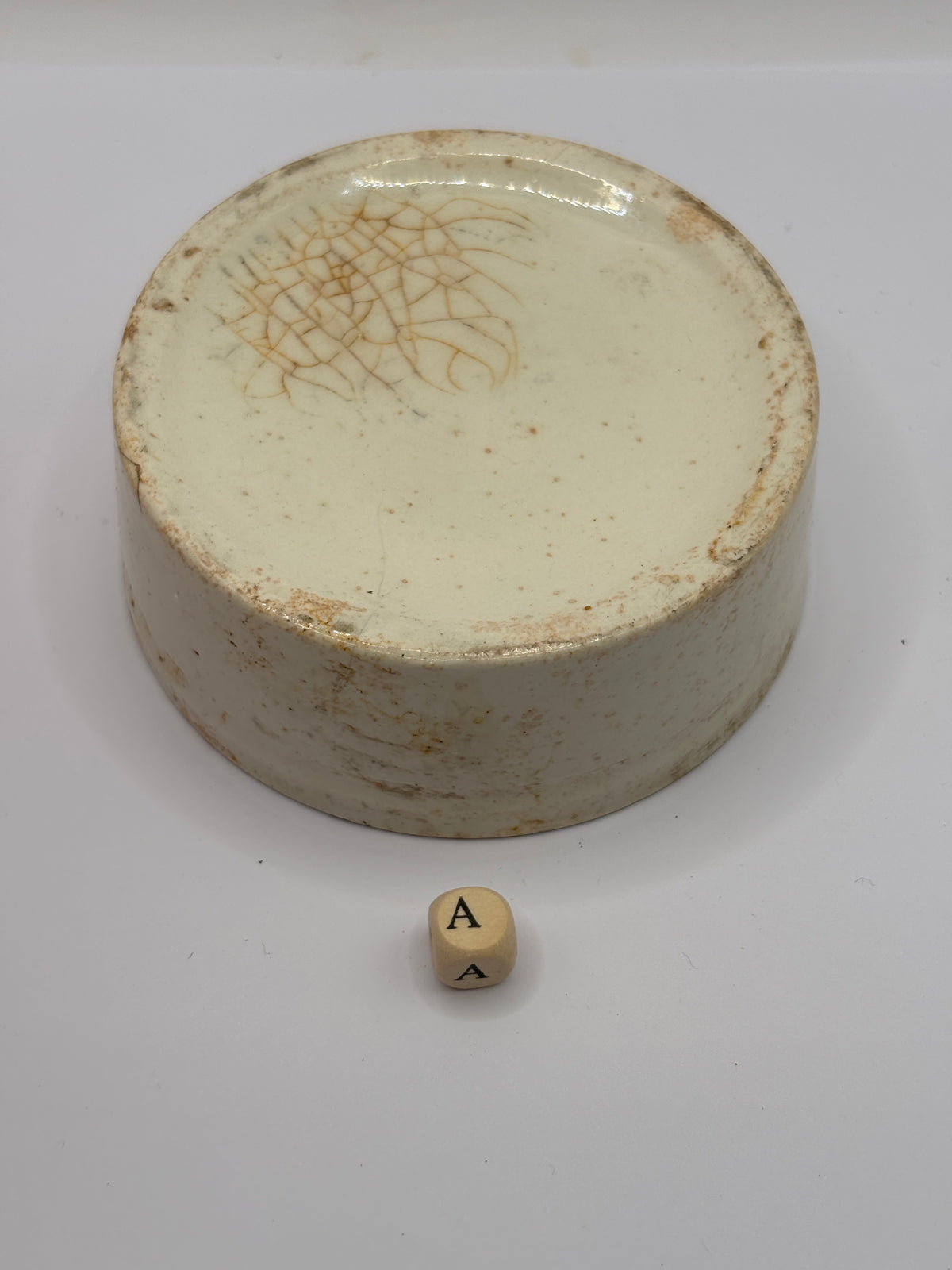 Old plain stoneware meat paste pot (a)