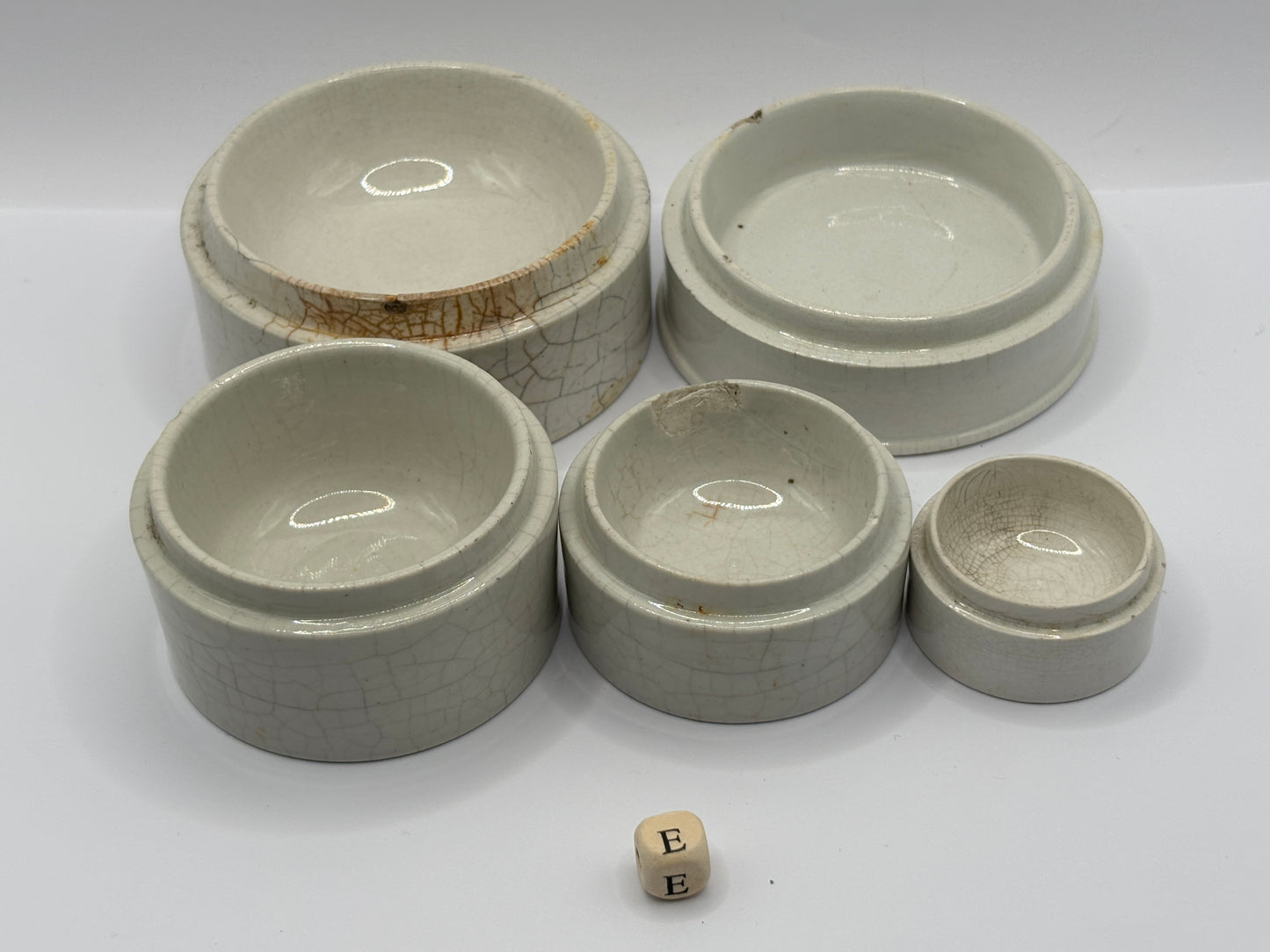 5 pot lid bases/risers/stackers (E)