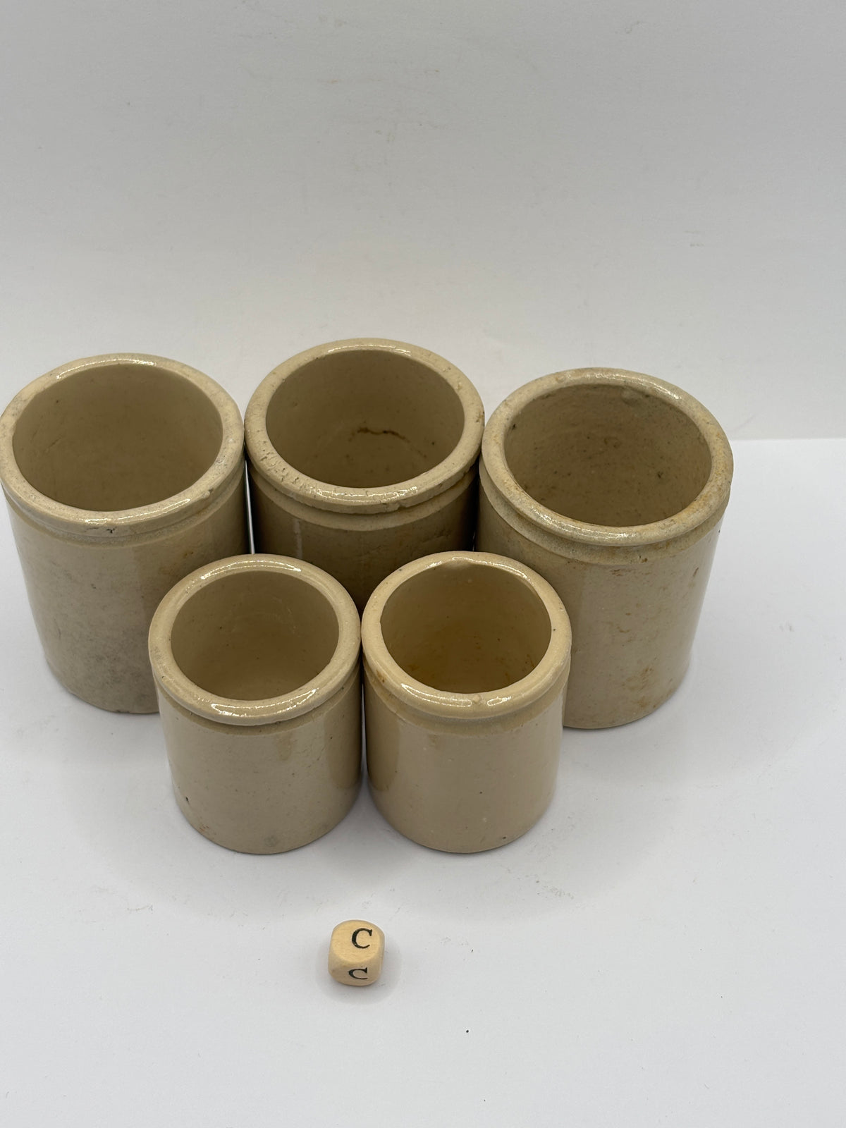 5 small stoneware pots (c)