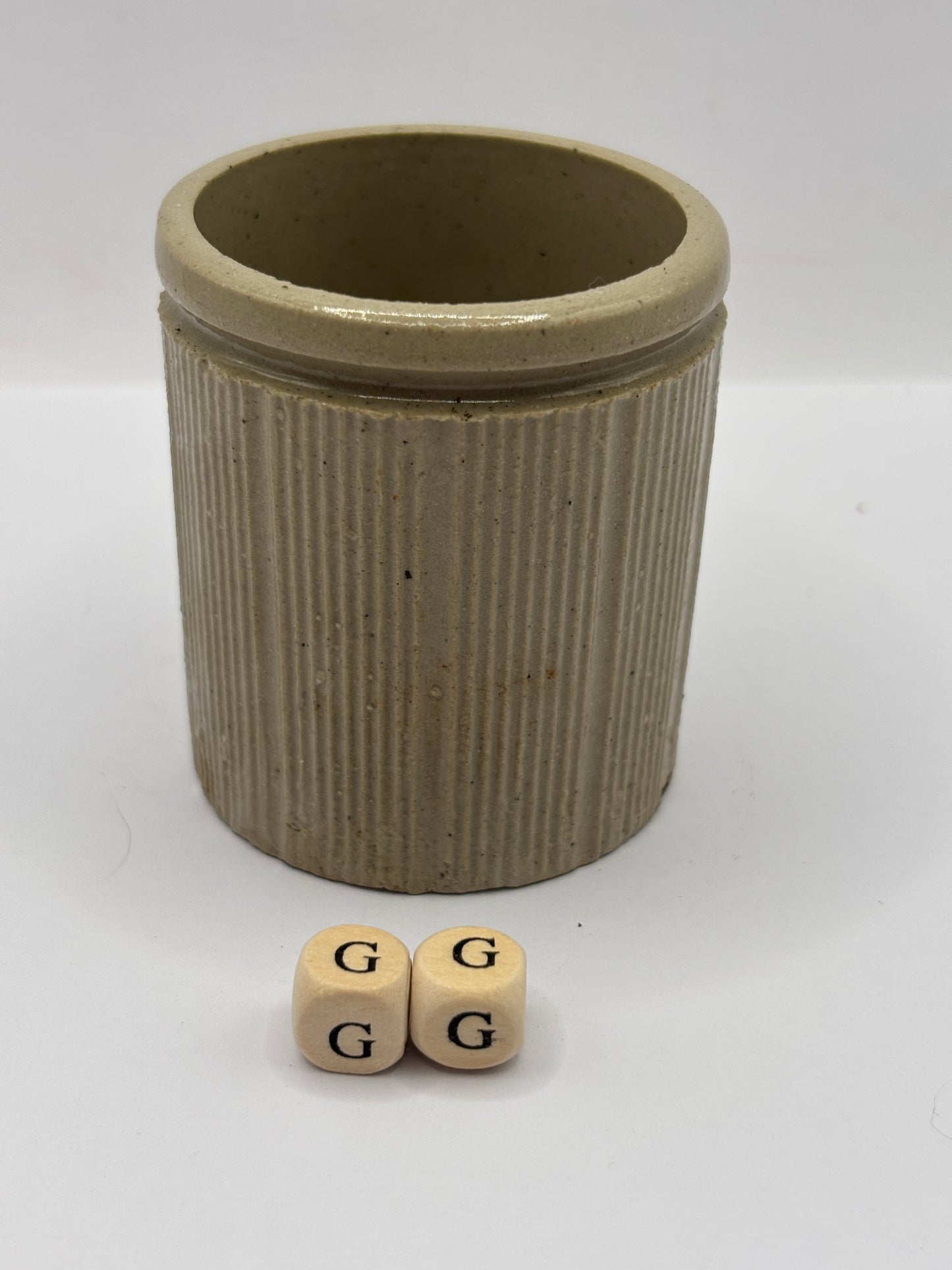 Old mini ribbed stoneware jam pot (GG)