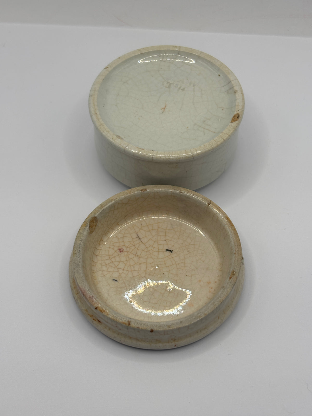 Old advertising lid and base. Cold cream of roses army & navy