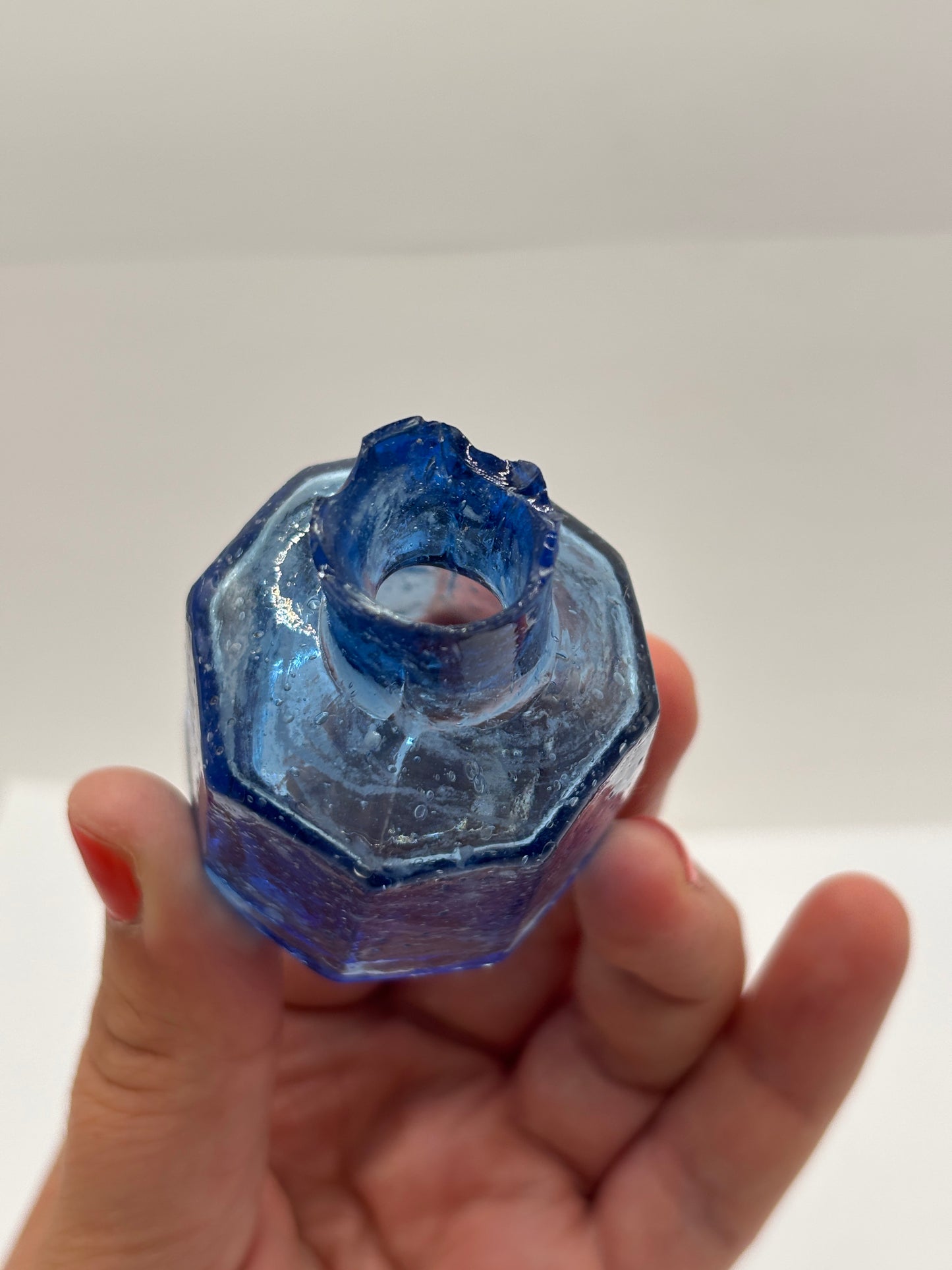 Old blue glass inkwell, ink bottle, penny ink (a)