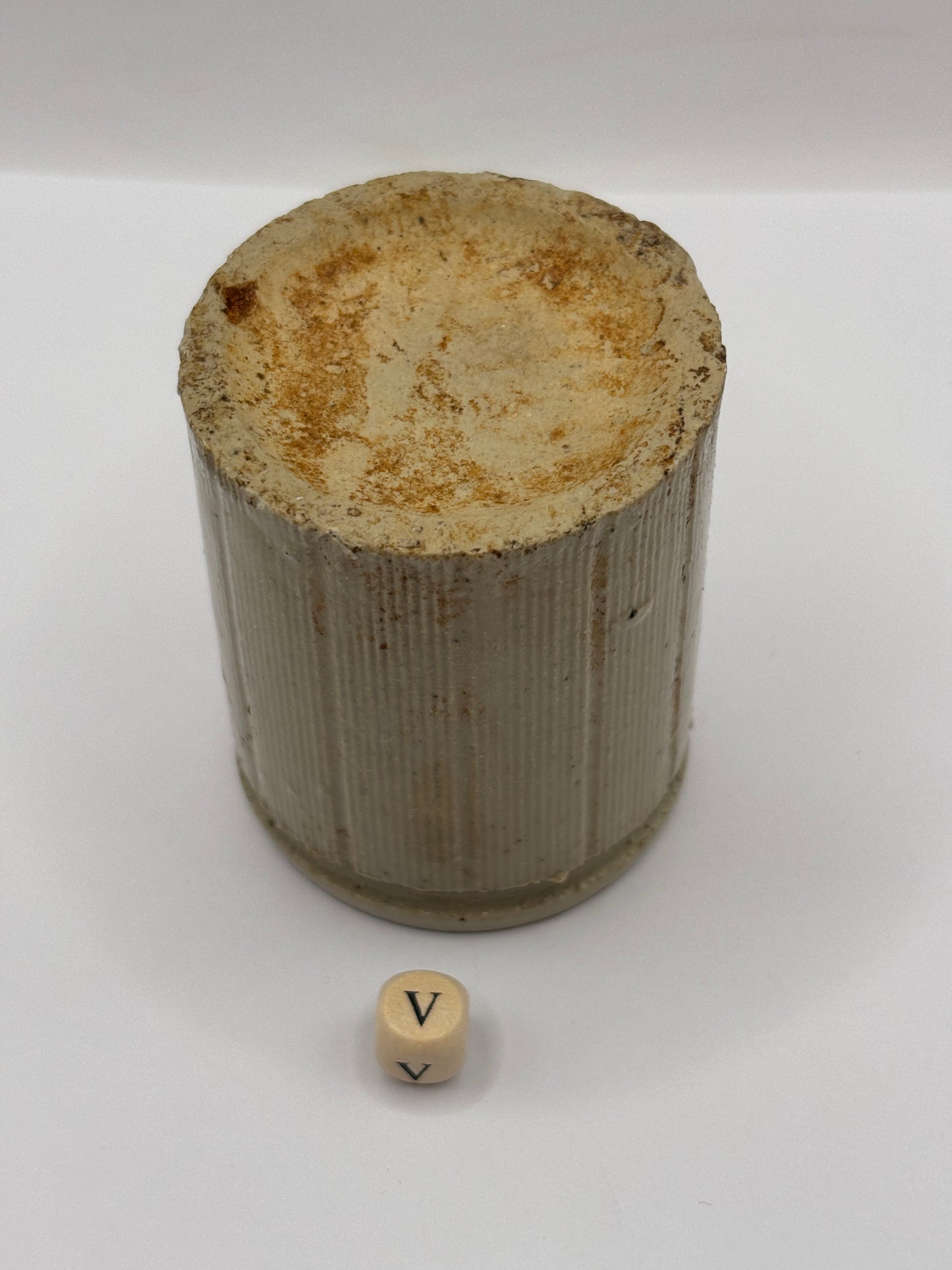 Old mini ribbed stoneware jam pot (v)
