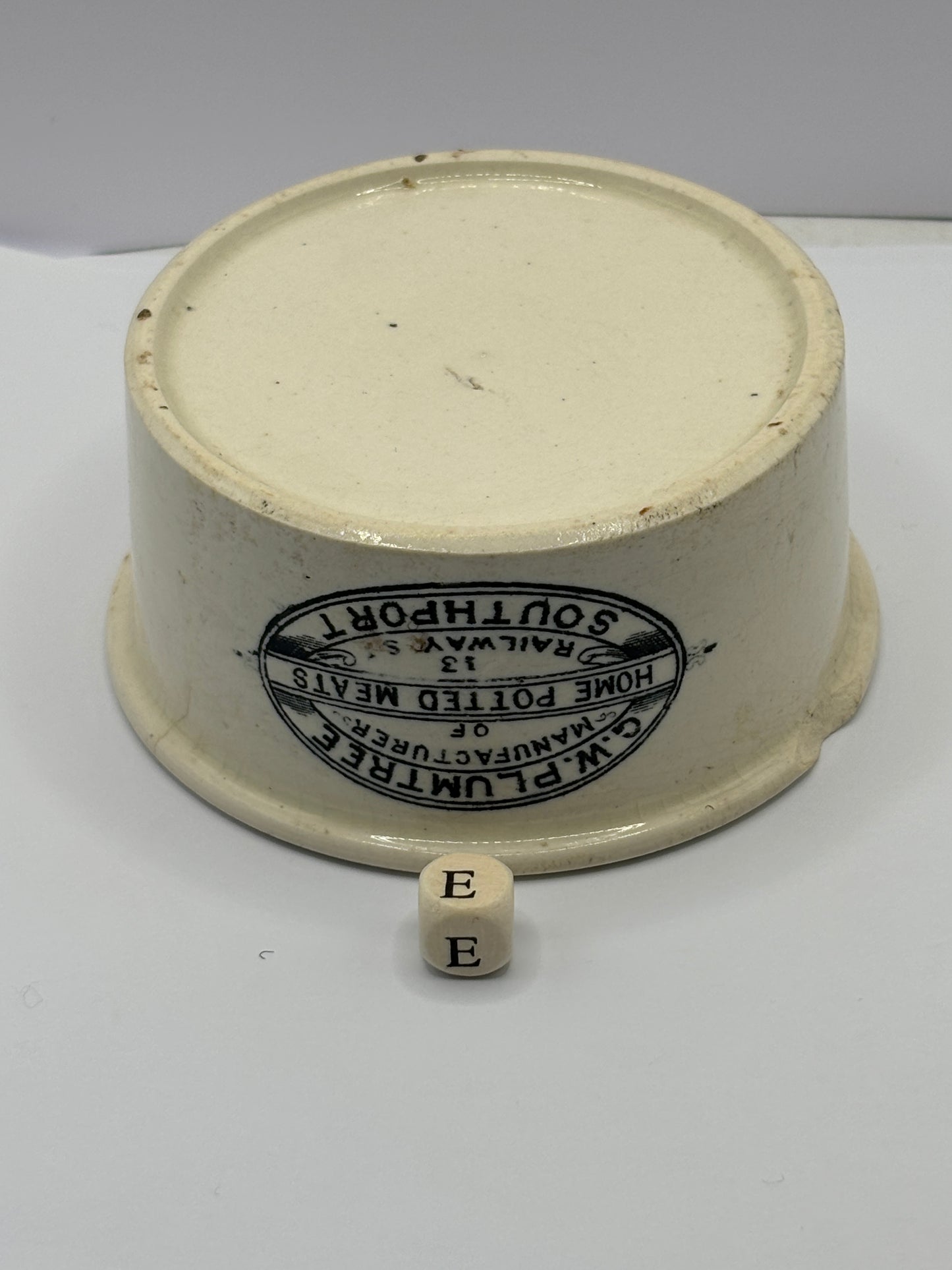 Plumtree home potted meats advertising pot. Damaged (e)