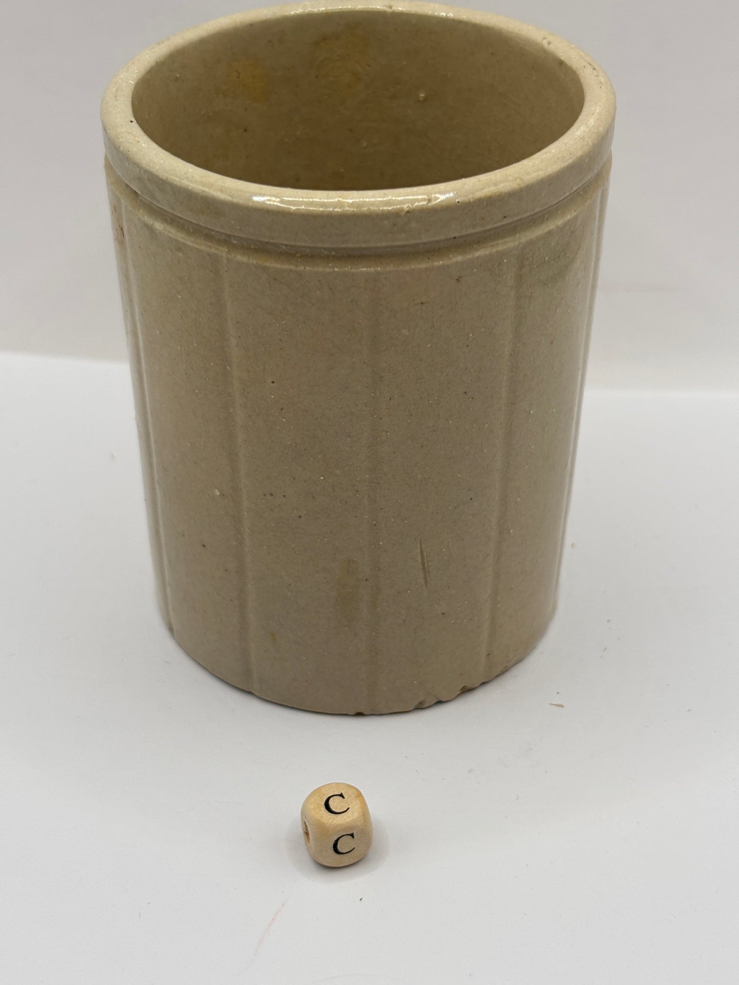 Old 1lb ribbed stoneware jam pot (c) Hartleys
