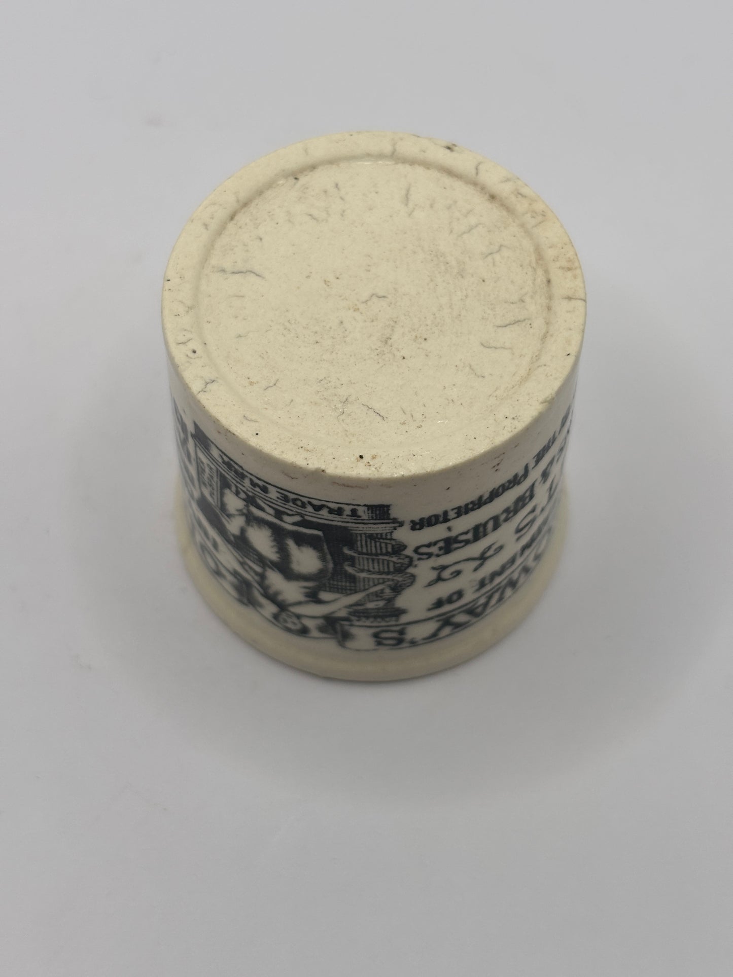 Old advertising ointment pot, Holloway’s ointment. Larger size