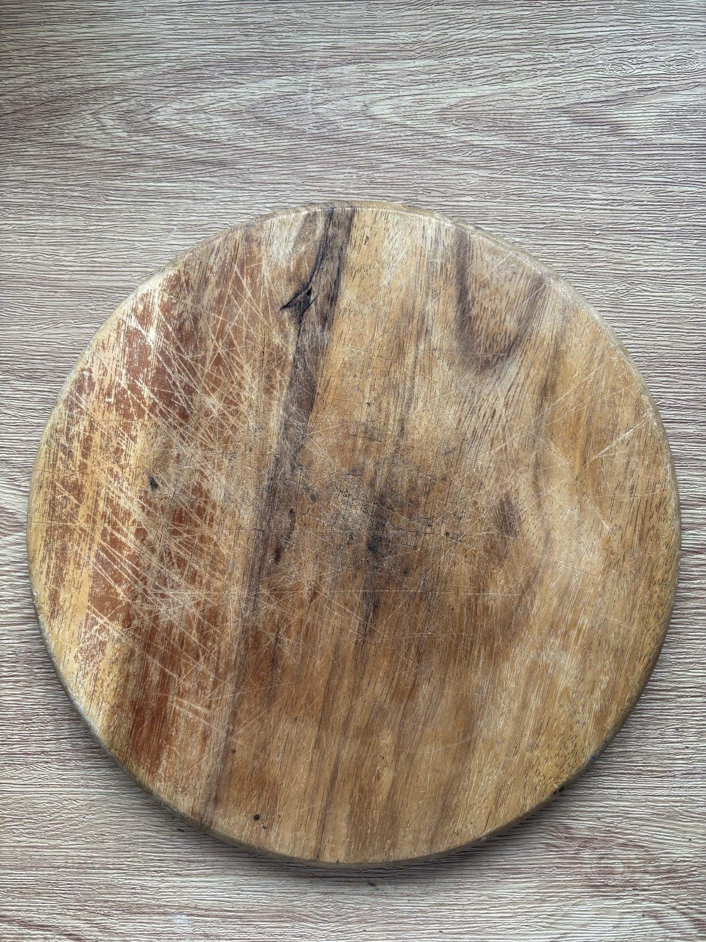 Old wooden bread board (B)