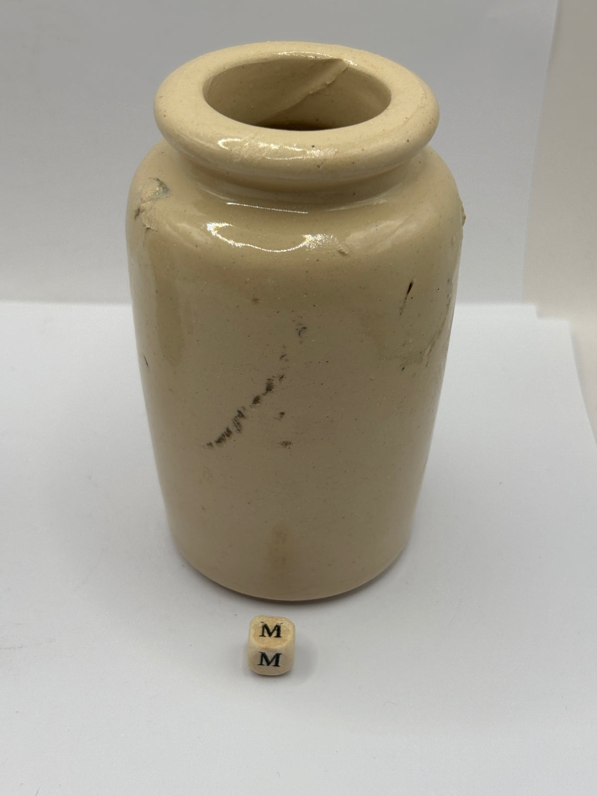 Old advertising cream pot, Dunragit preserved cream. (M)