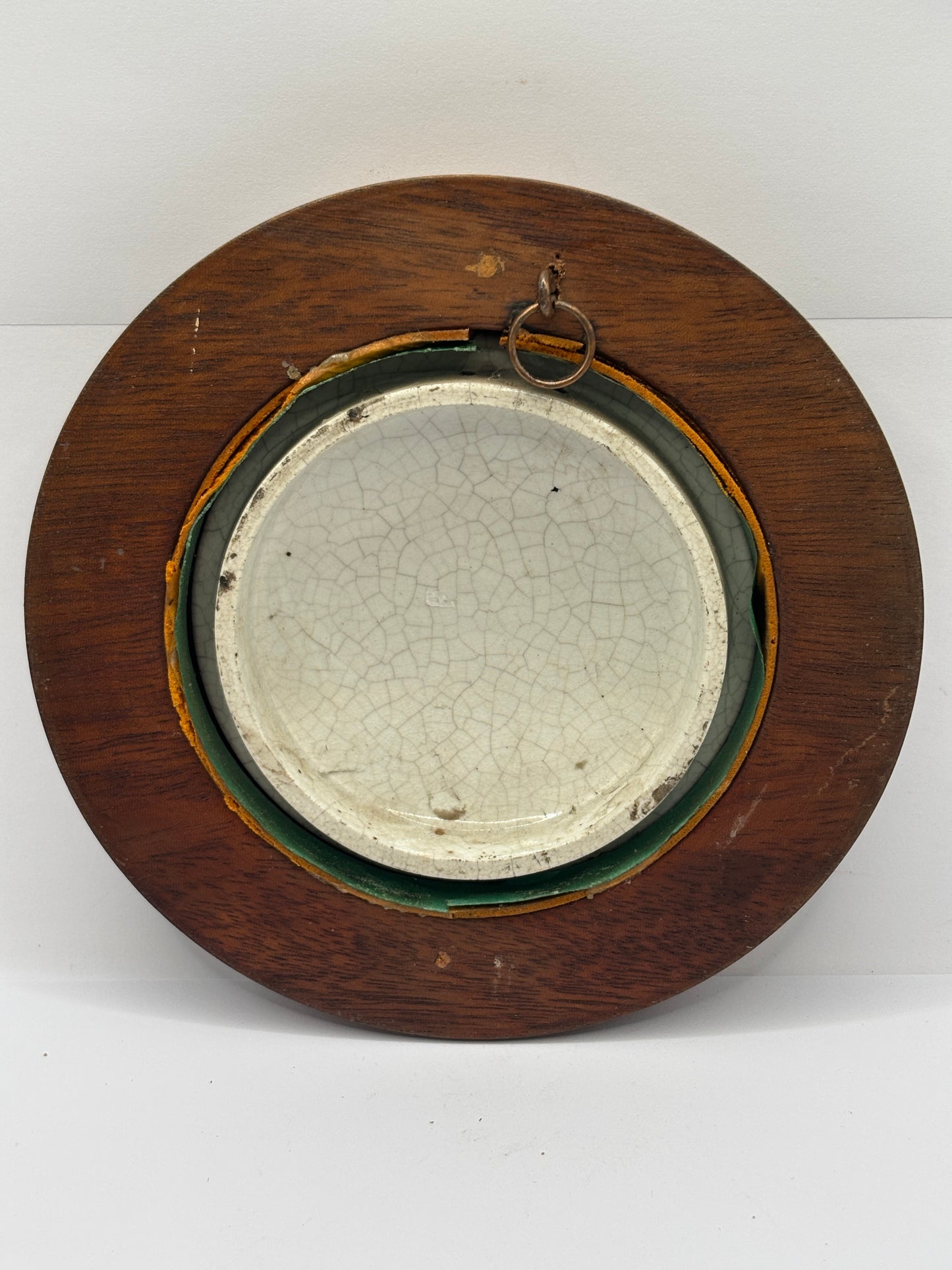 Old Prattware lid, The times in original wooden frame