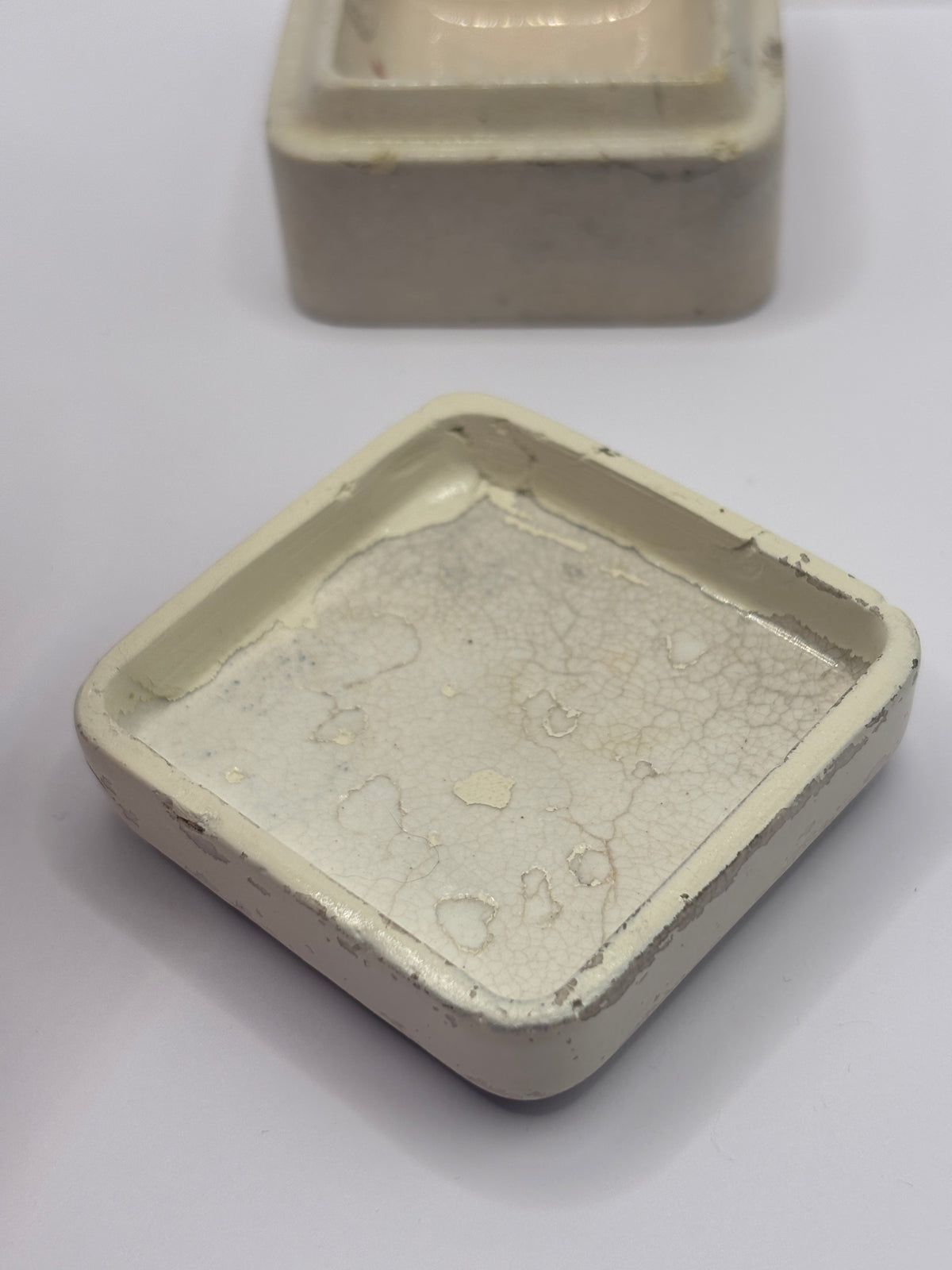 Old advertising lid and base. Whitehouses drug stores bearwood “toothpaste” repaired