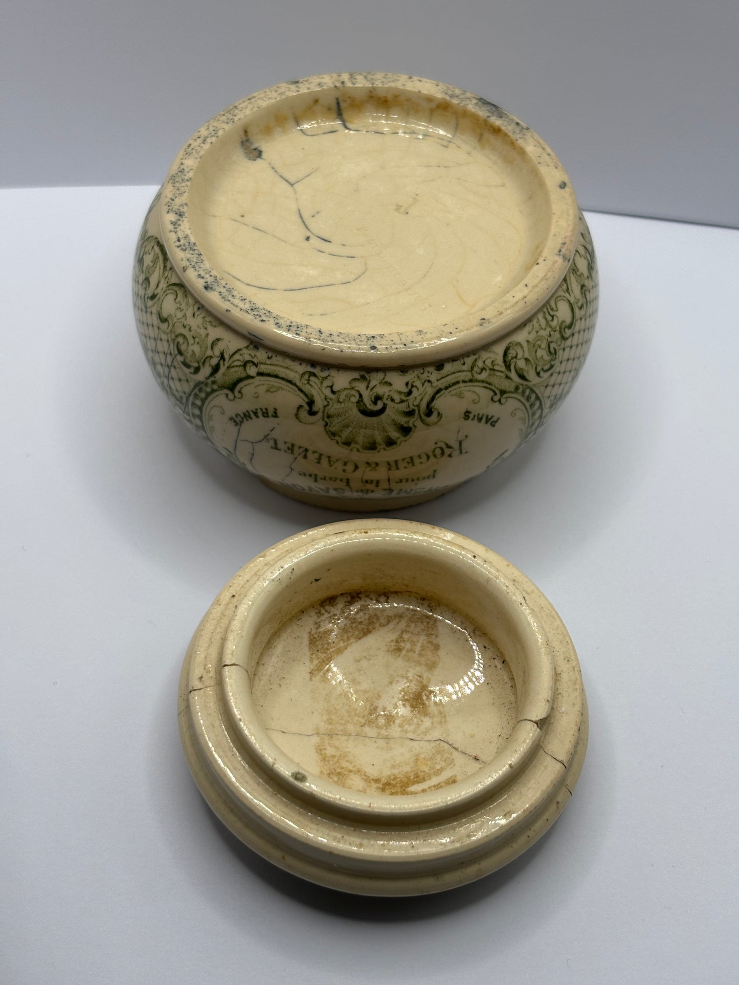 Old creme de savon advertising jar, Paris France. damages