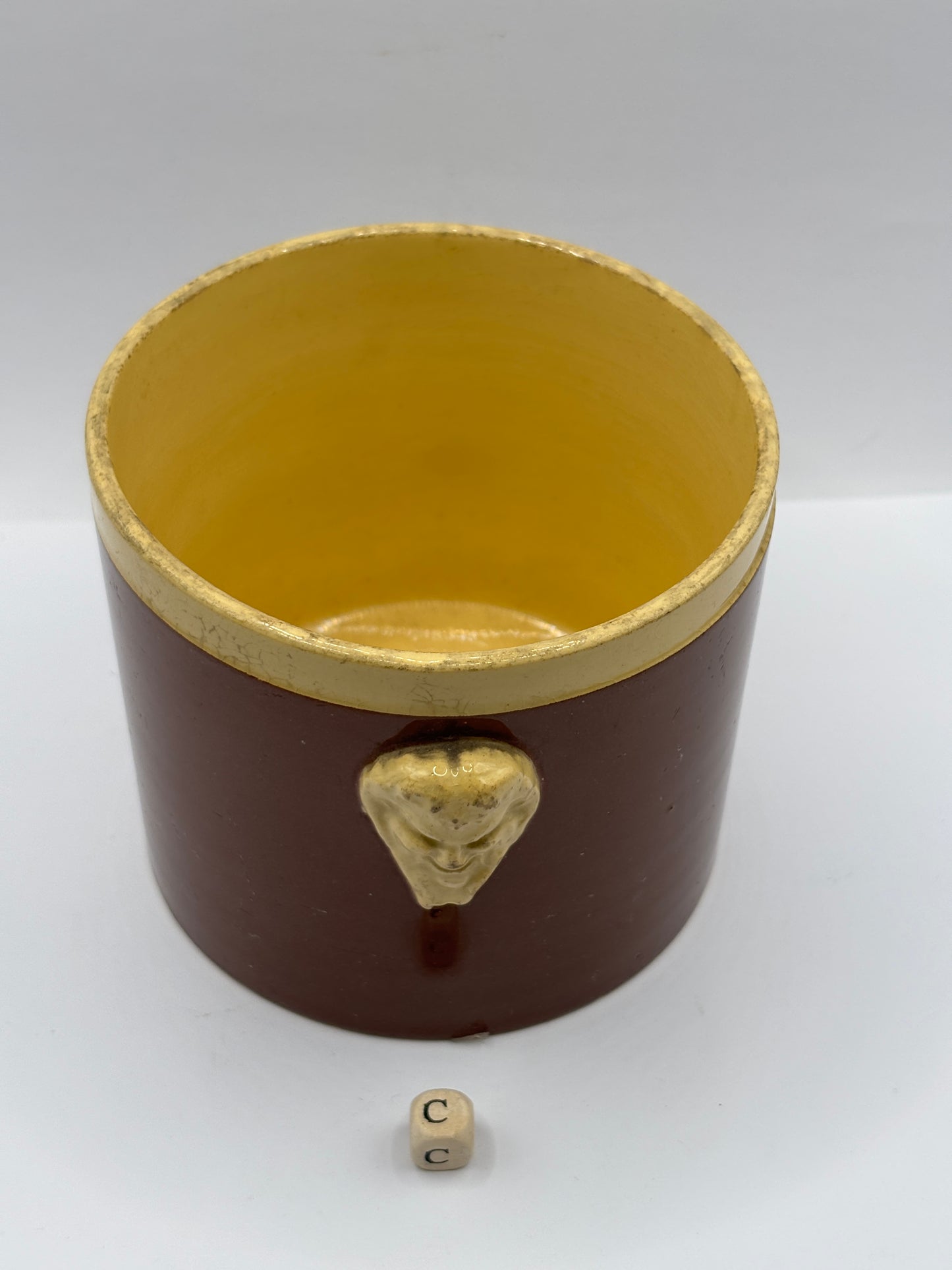 Old french terrine jar/pot. Base only