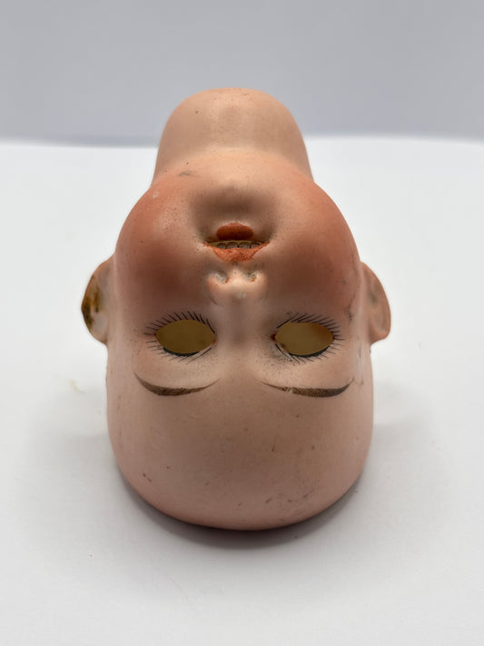 Old dolls head