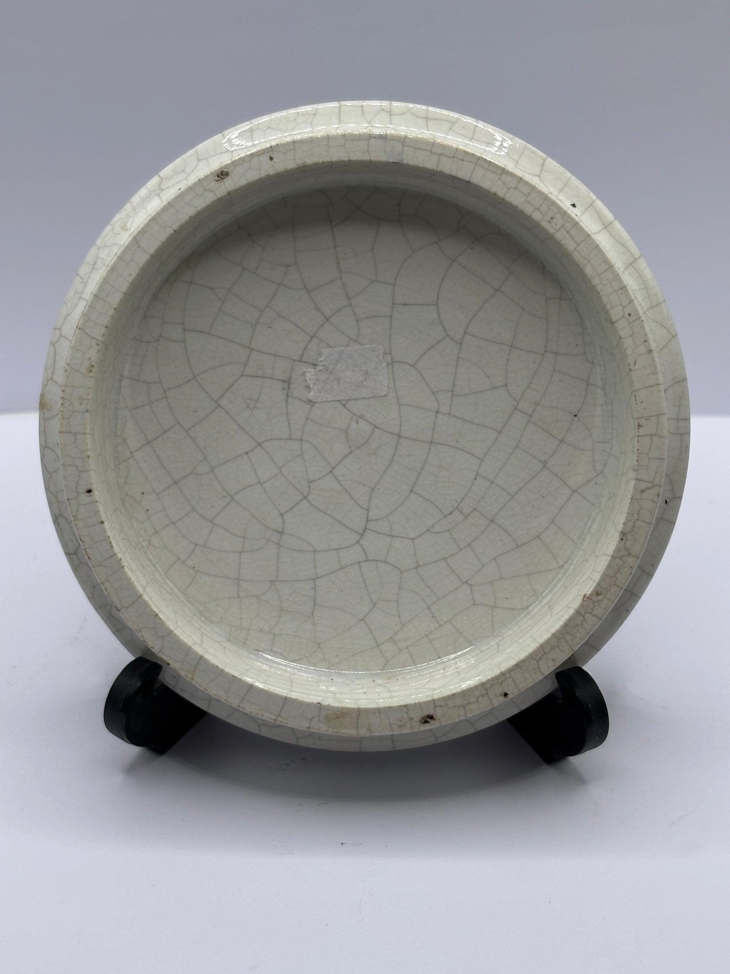 Rare Old Prattware lid, “The red bull inn”