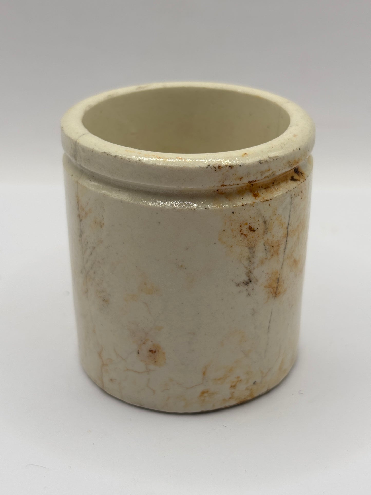 Small stoneware jar, hairlined