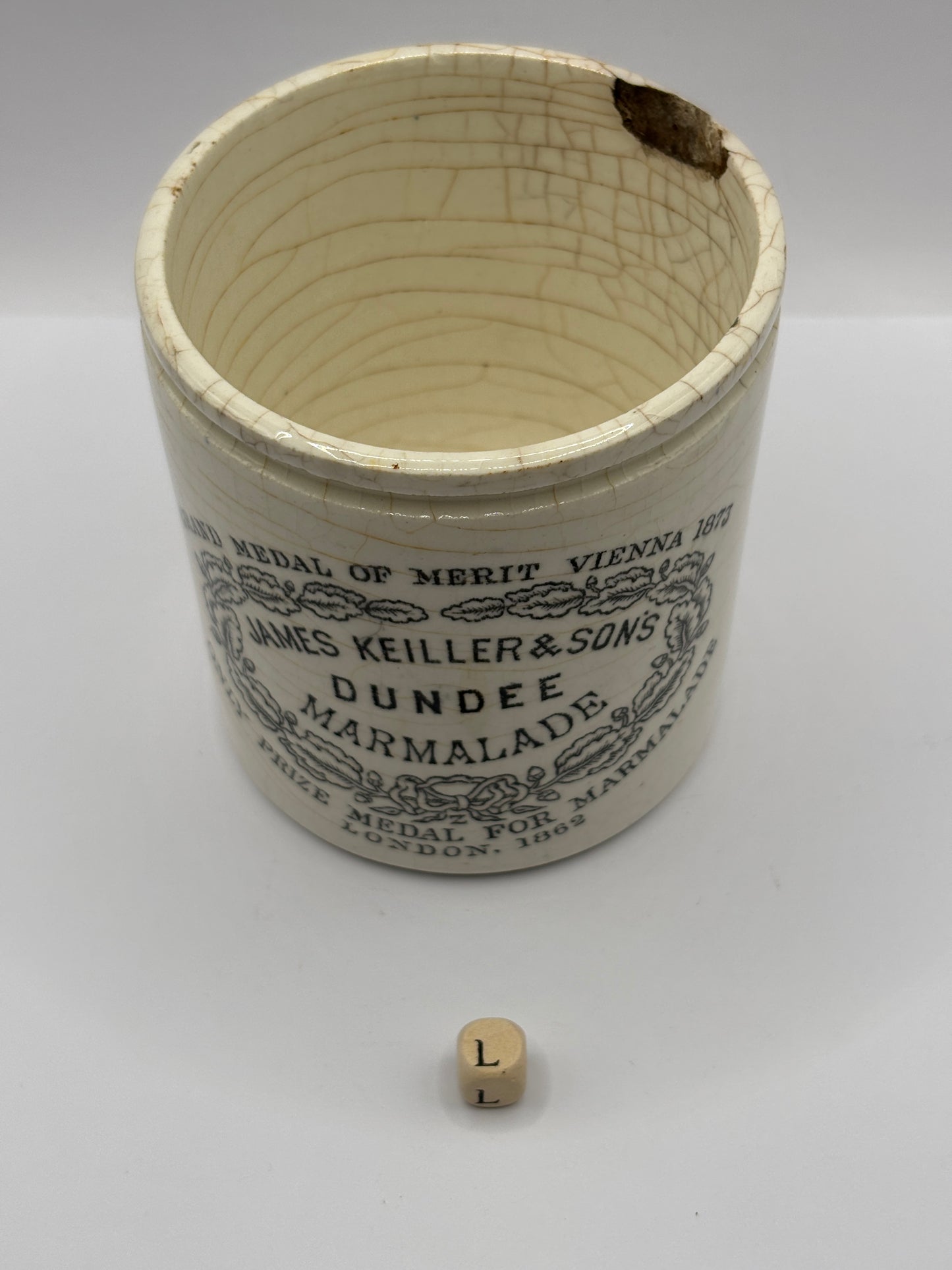 Old 1lb James Keiller Dundee marmalade jar. Chipped (L)