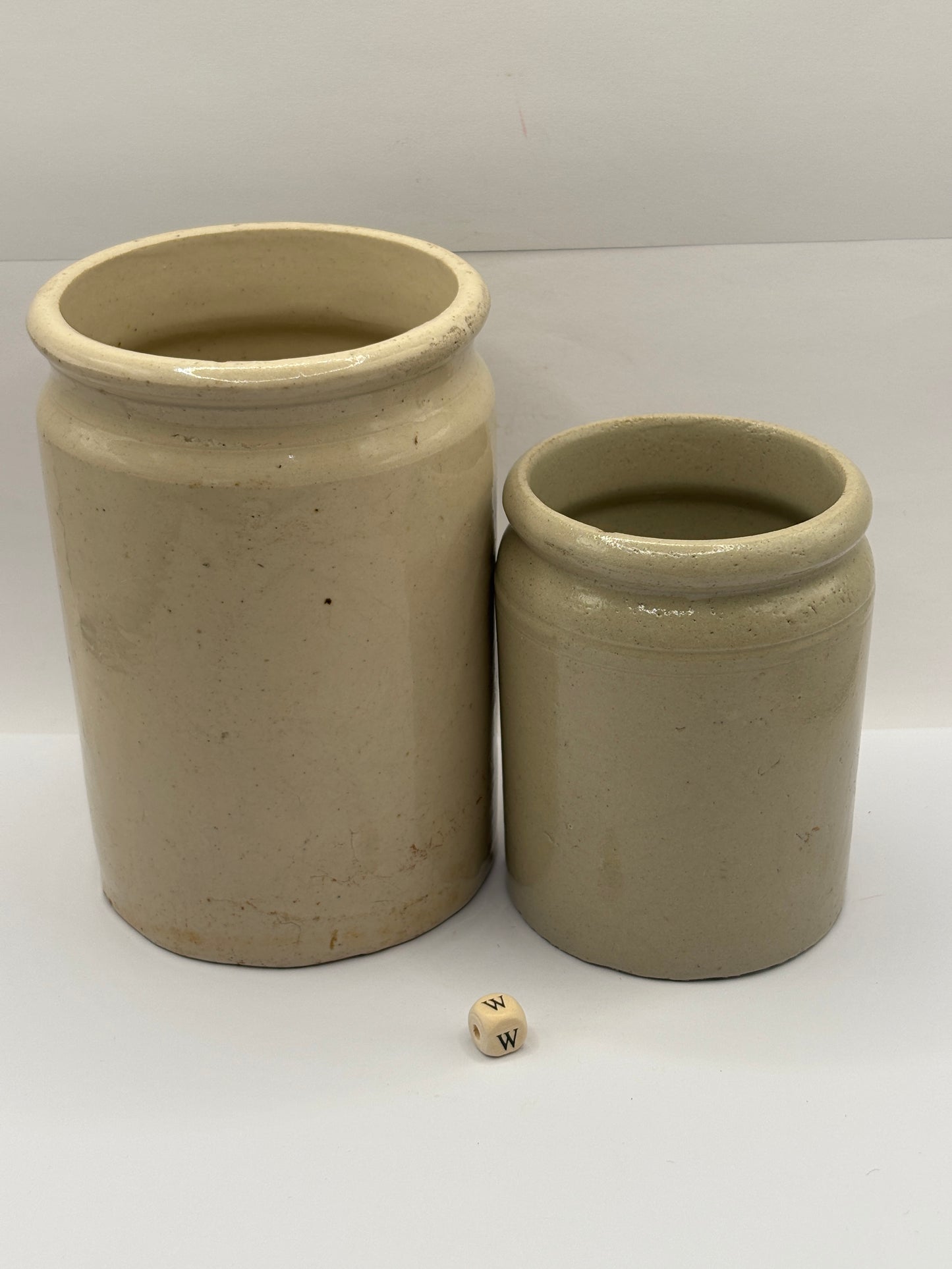 Old 2lb & 1lb rolled top stoneware jam pots (W)
