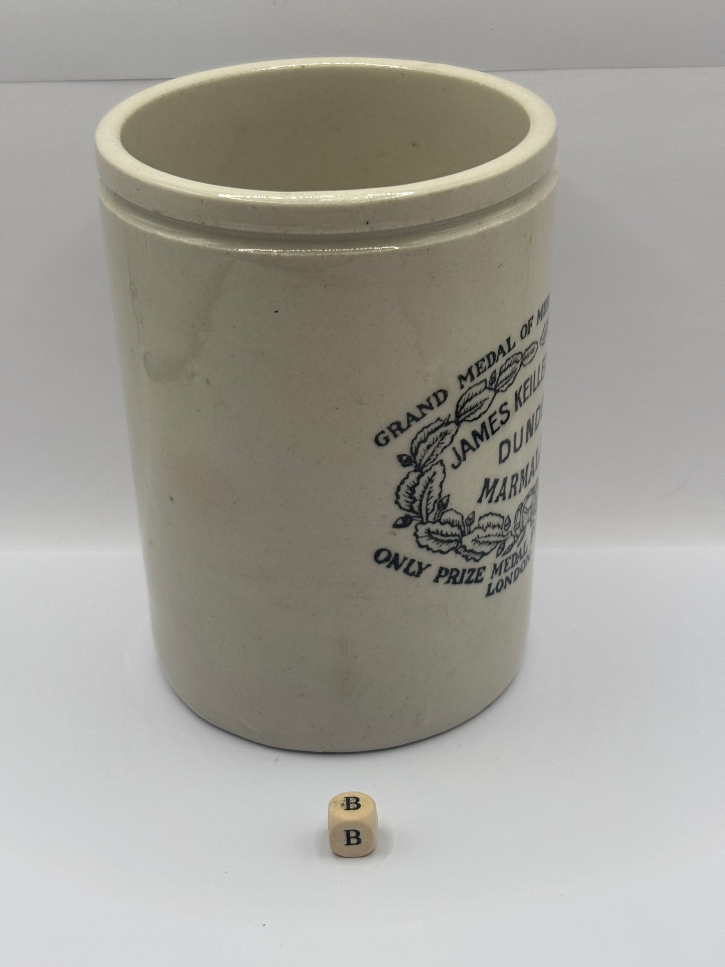 Old 2lb James Keiller Dundee marmalade Jar (B)