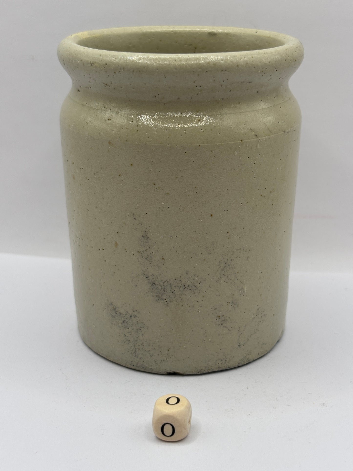 Old 1lb rolled top stoneware jam pot (o) Golden shred brand
