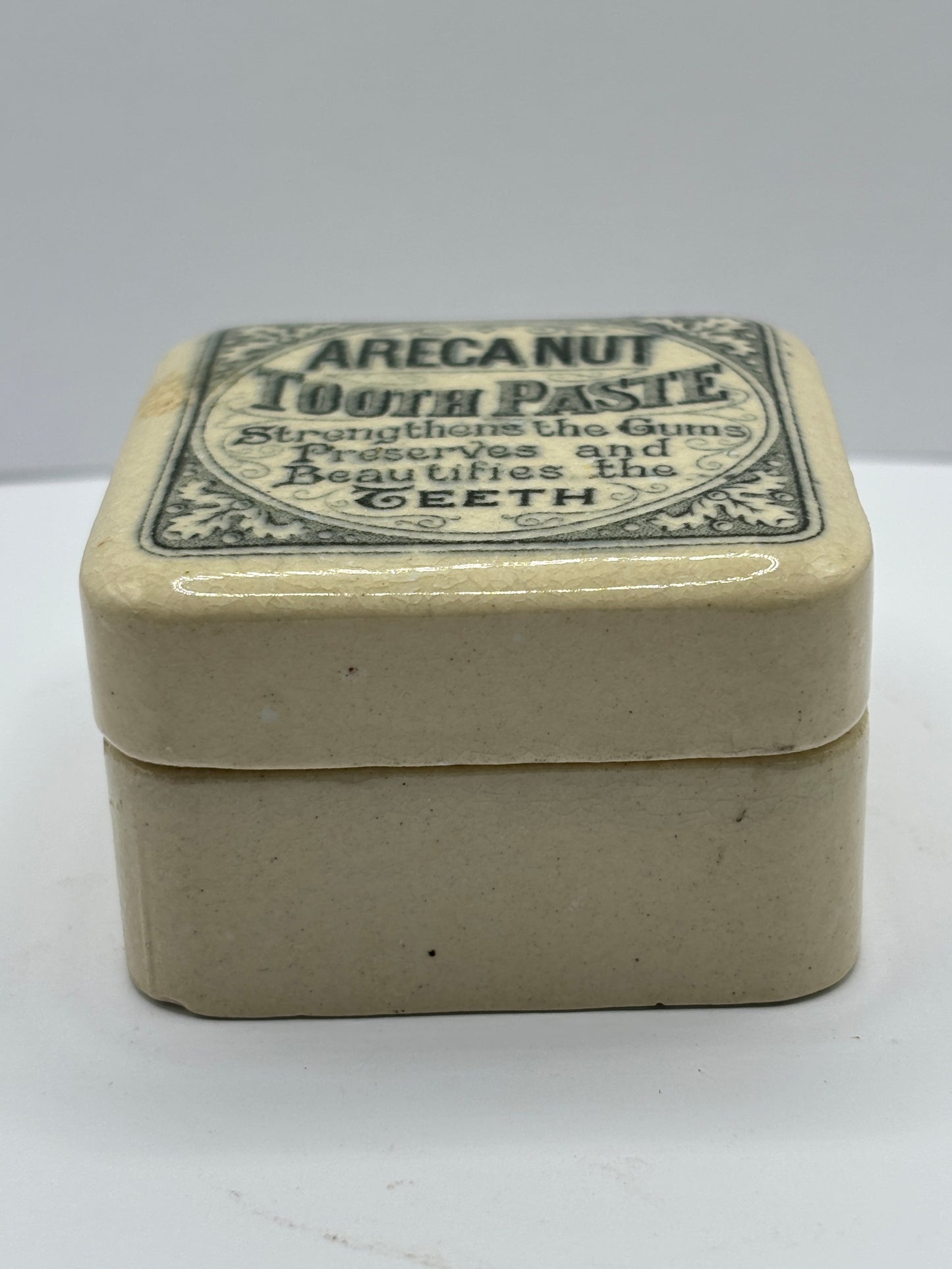 Square areca nut advertising lid and bas