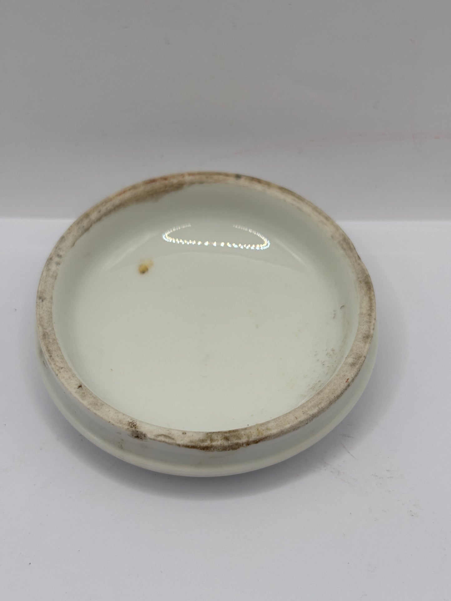 Old decorative lid