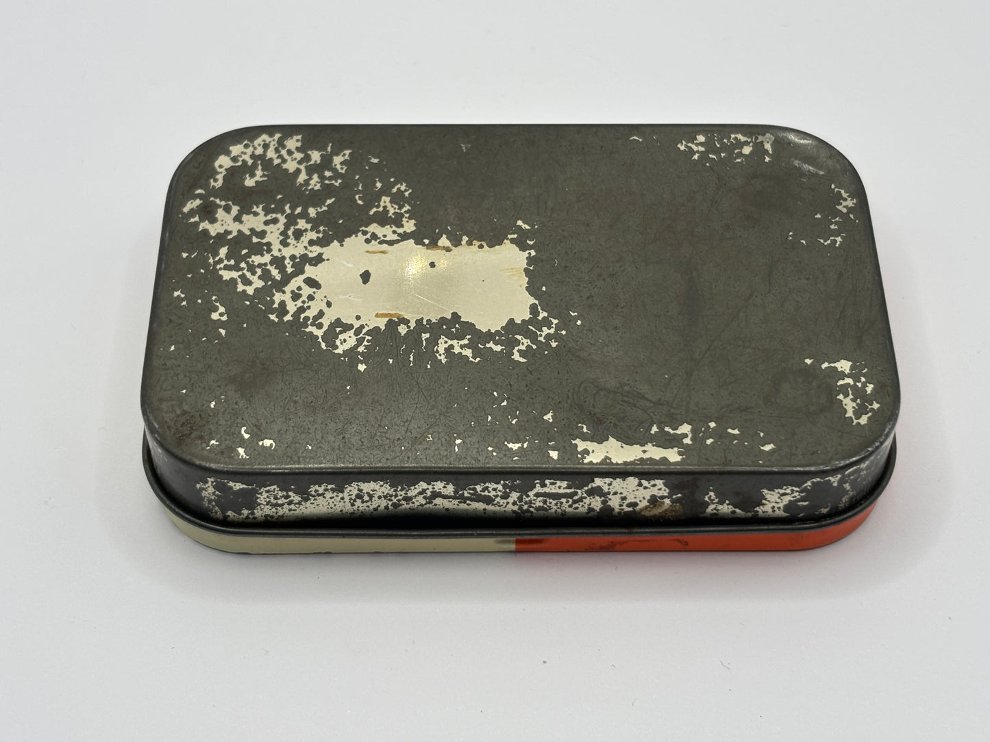 Old advertising tin, Gee’s linctus pastilles tin