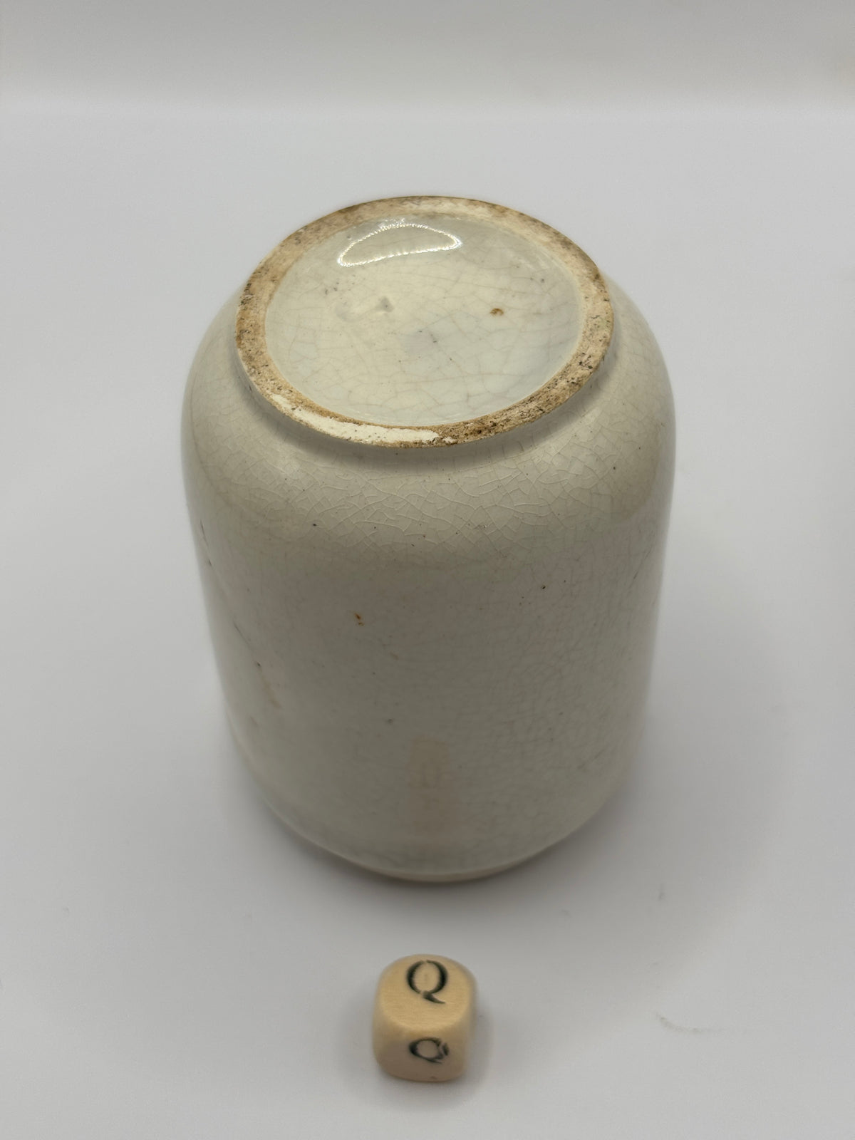 Old small plain white stoneware pot (Q)