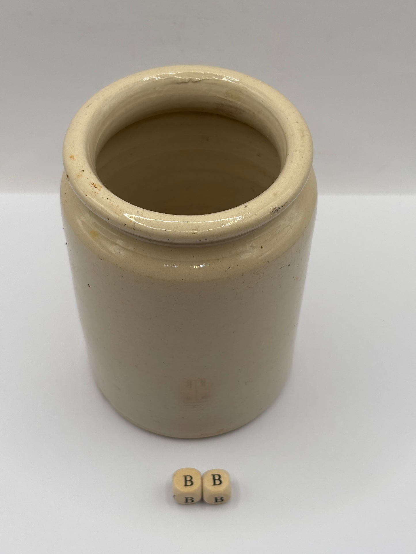 Old 1lb rolled top stoneware marmalade pot (BB)