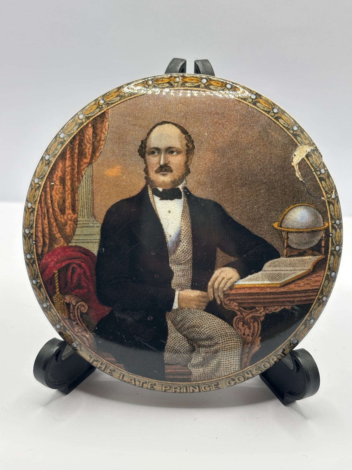 Old Prattware lid, victorian pot lid. The late prince consort.  Pratt lid. Damages